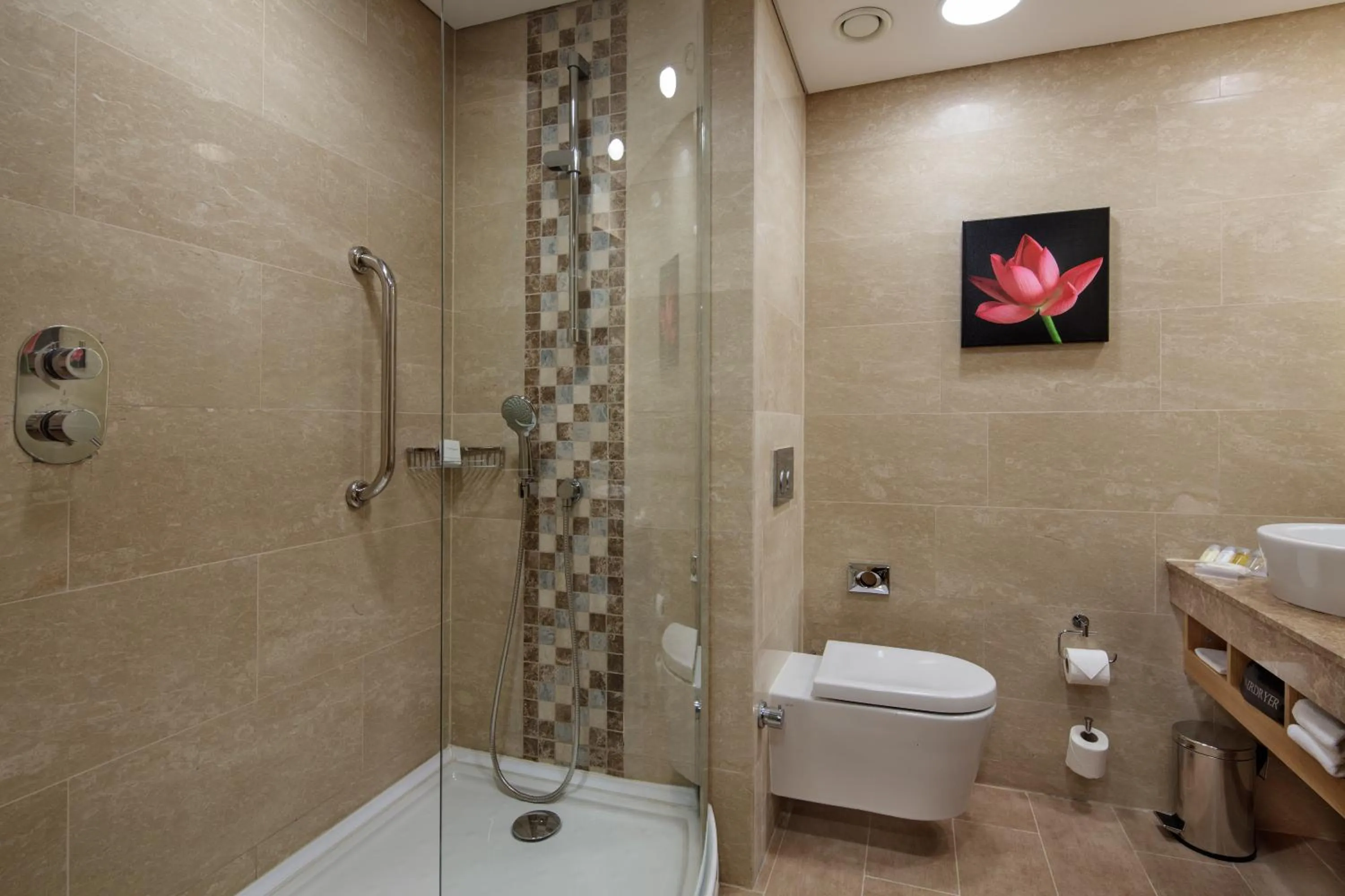 Bathroom in Wyndham Garden Diyarbakır