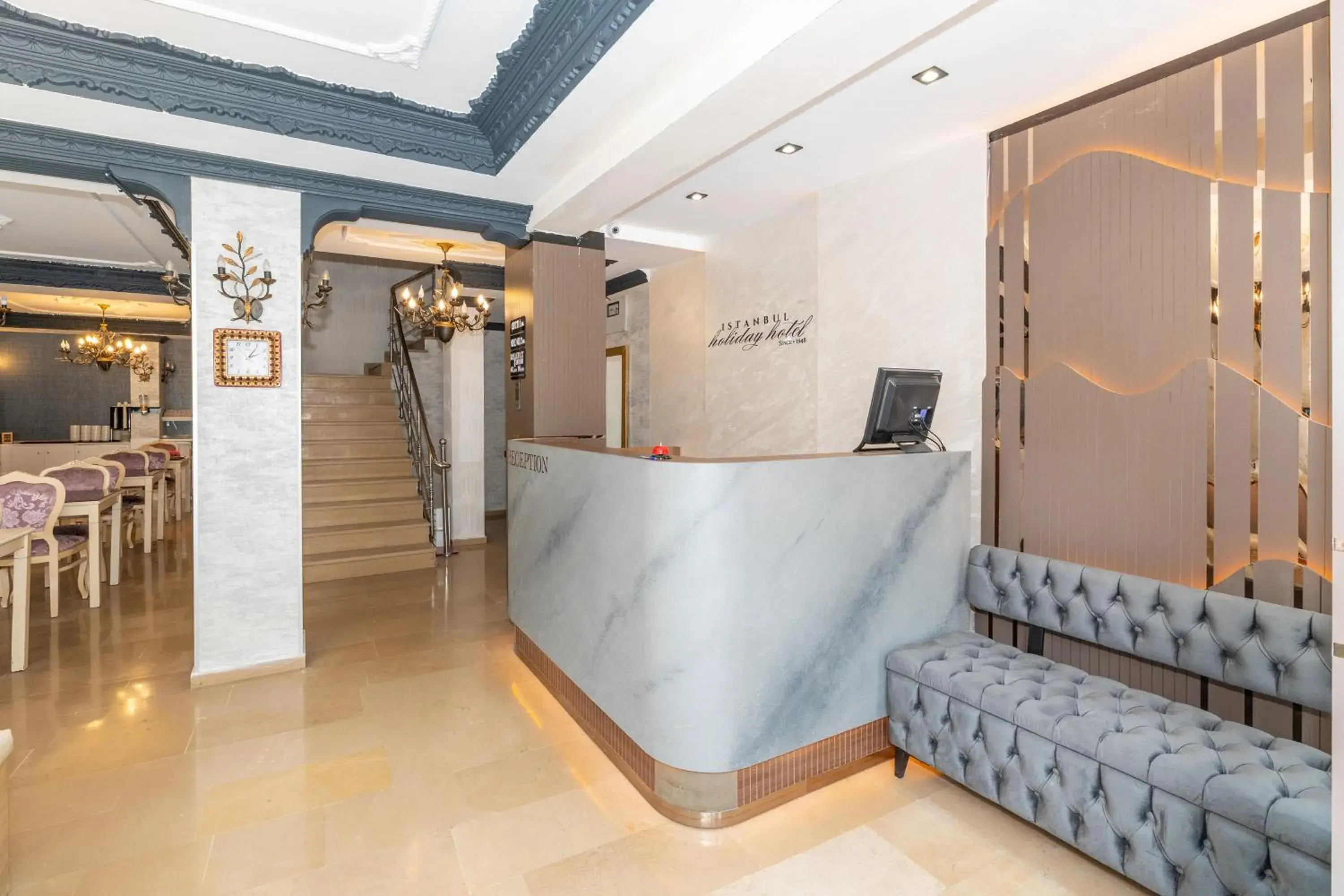 Lobby or reception in Istanbul Holiday Hotel Lobby or reception in Istanbul Holiday Hotel