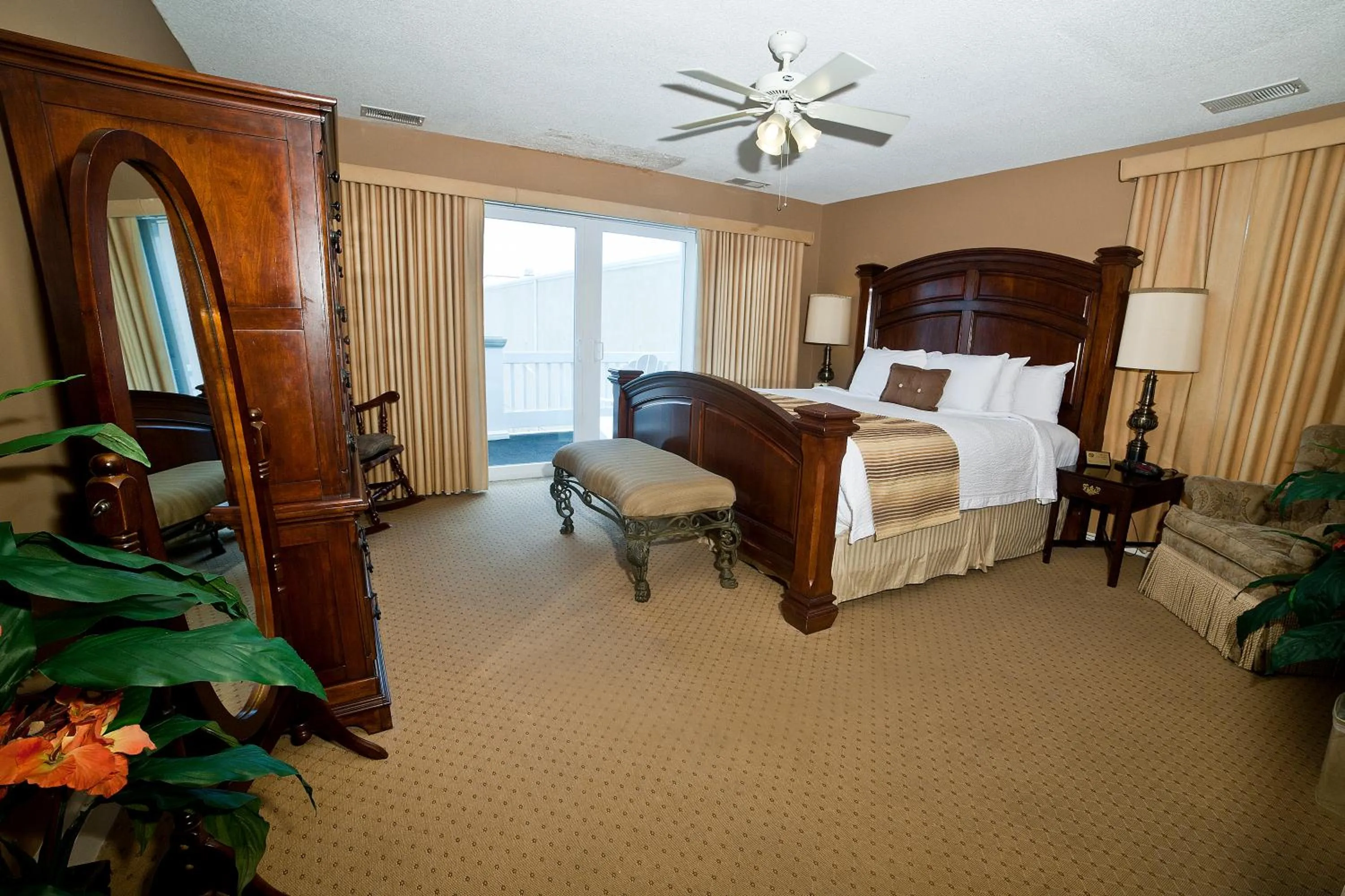 Bed in DeSoto Beach Bed and Breakfast