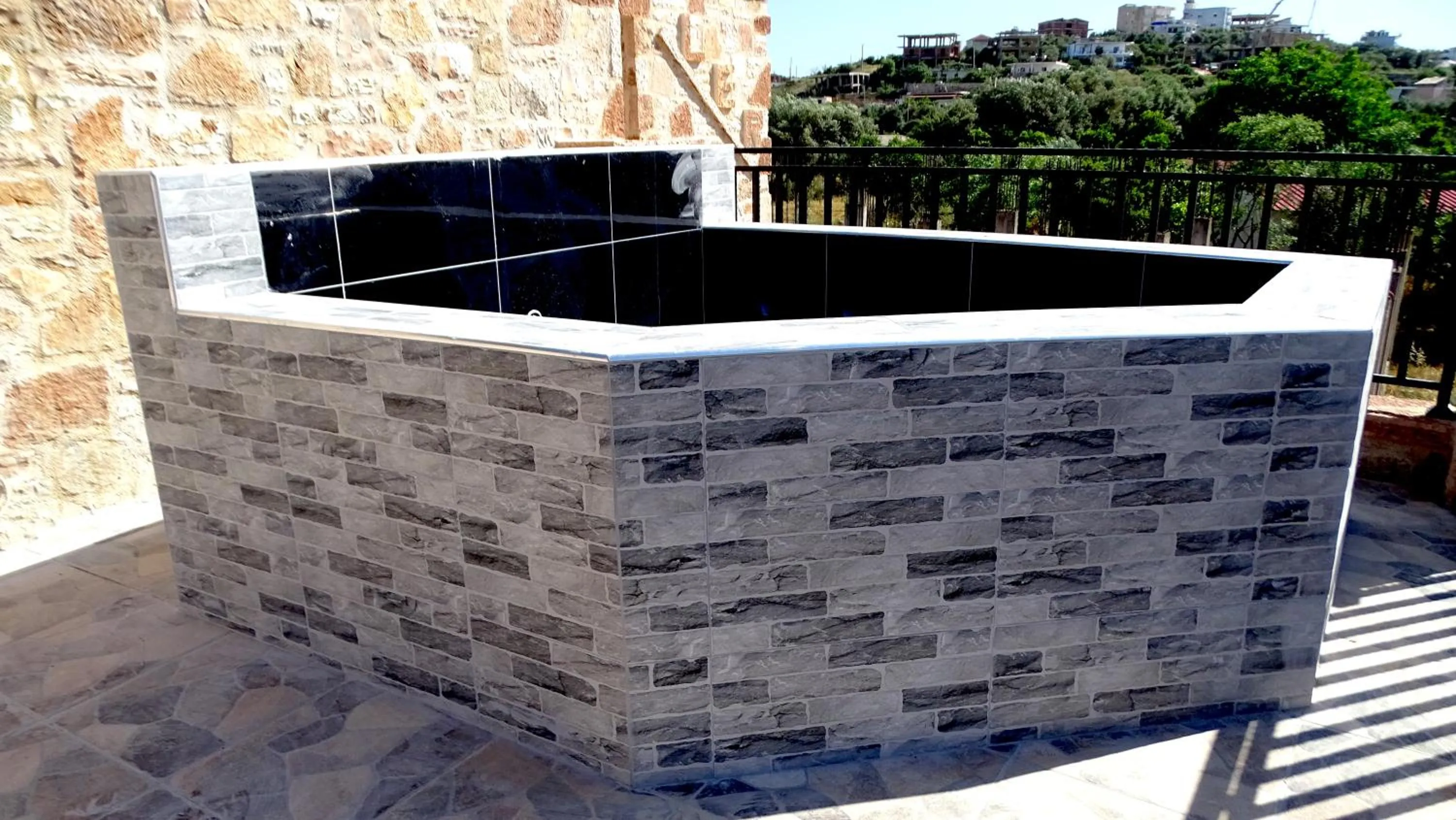 Open Air Bath in Limni Resort