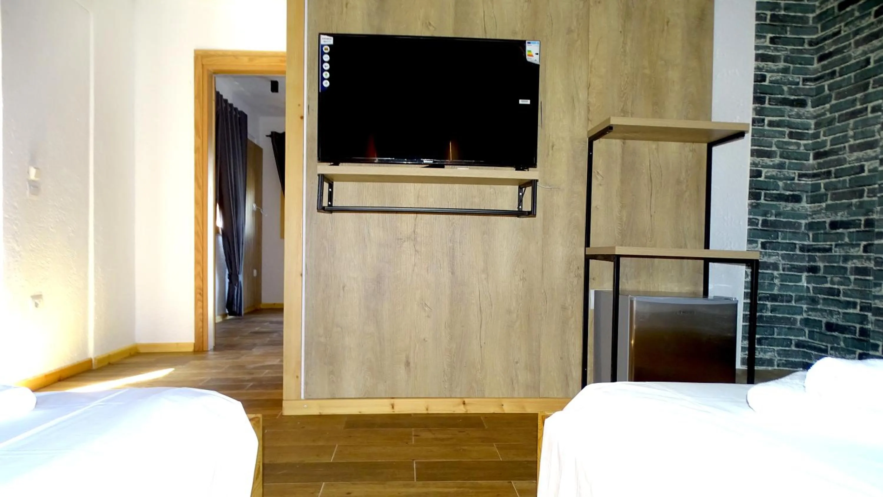 TV and multimedia, Bed in Limni Resort