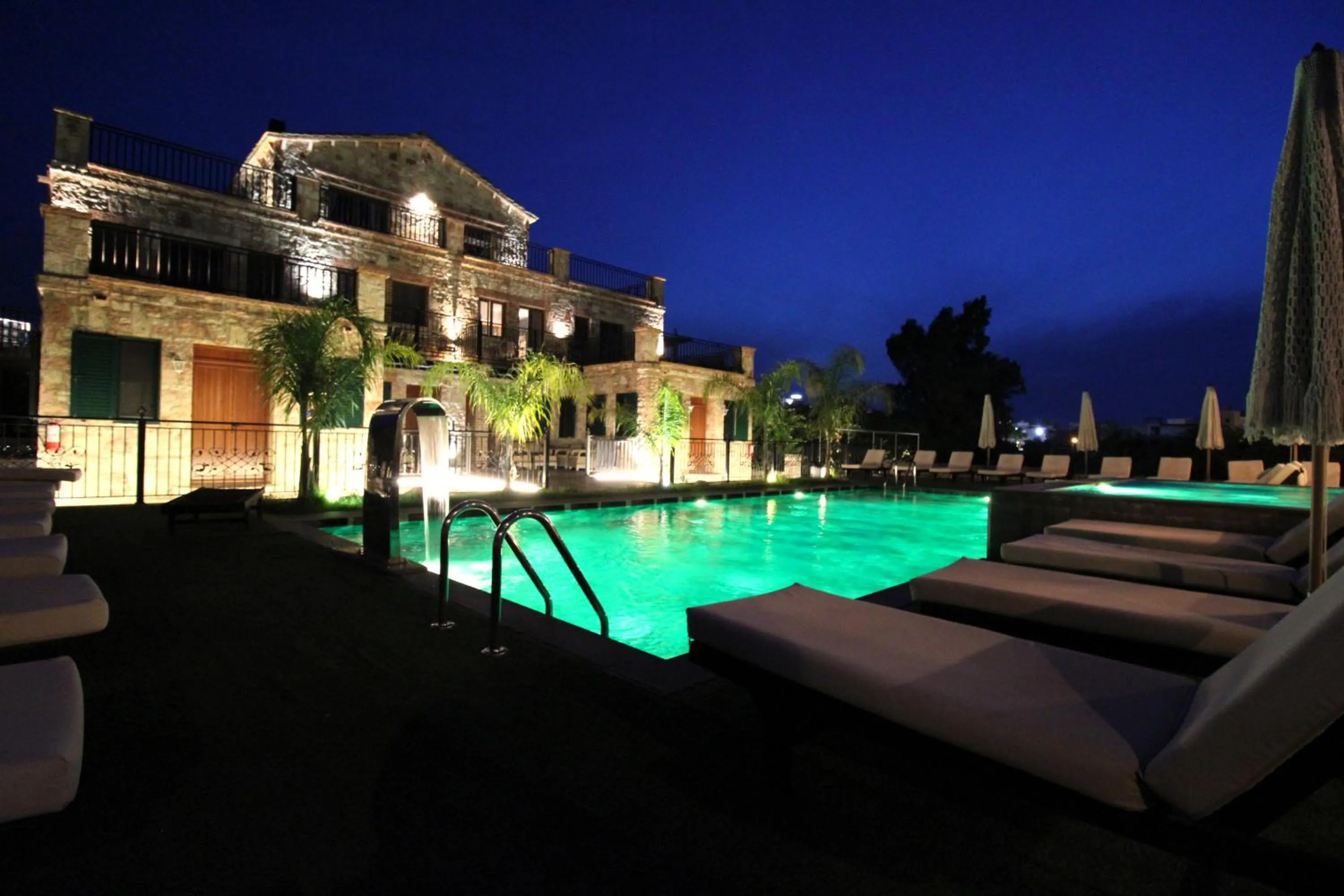 Limni Resort