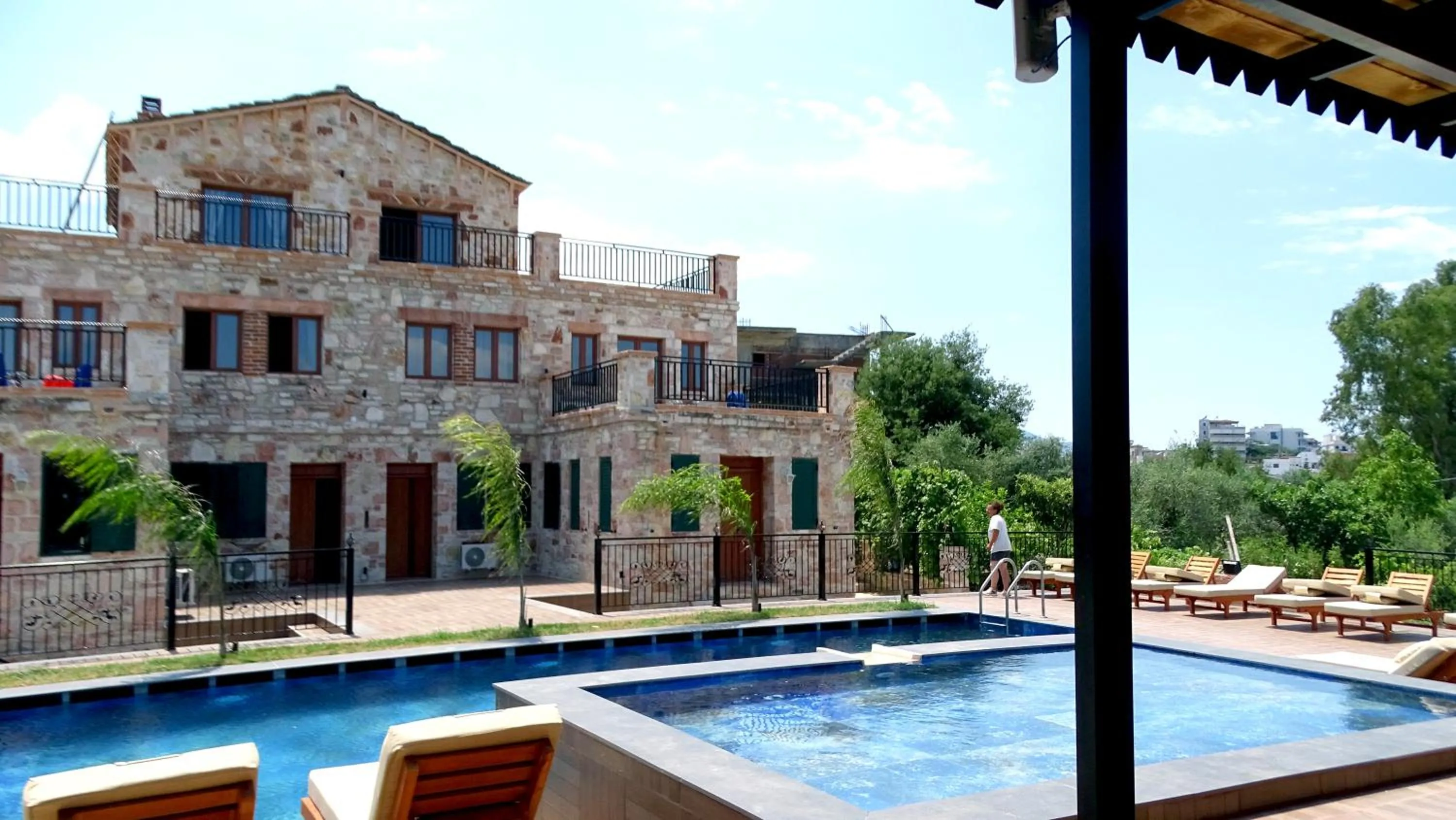 Swimming pool in Limni Resort