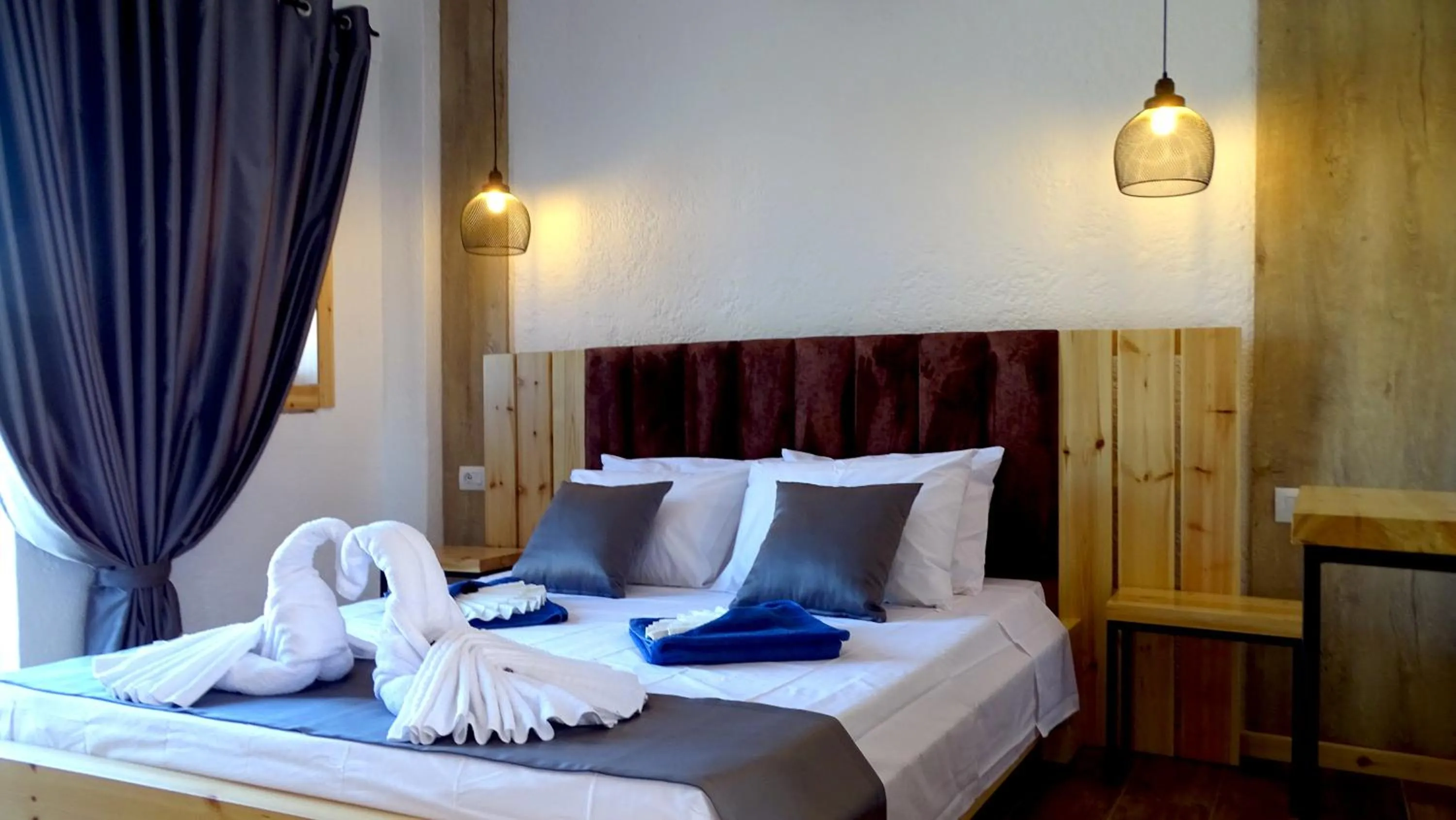 Bed in Limni Resort