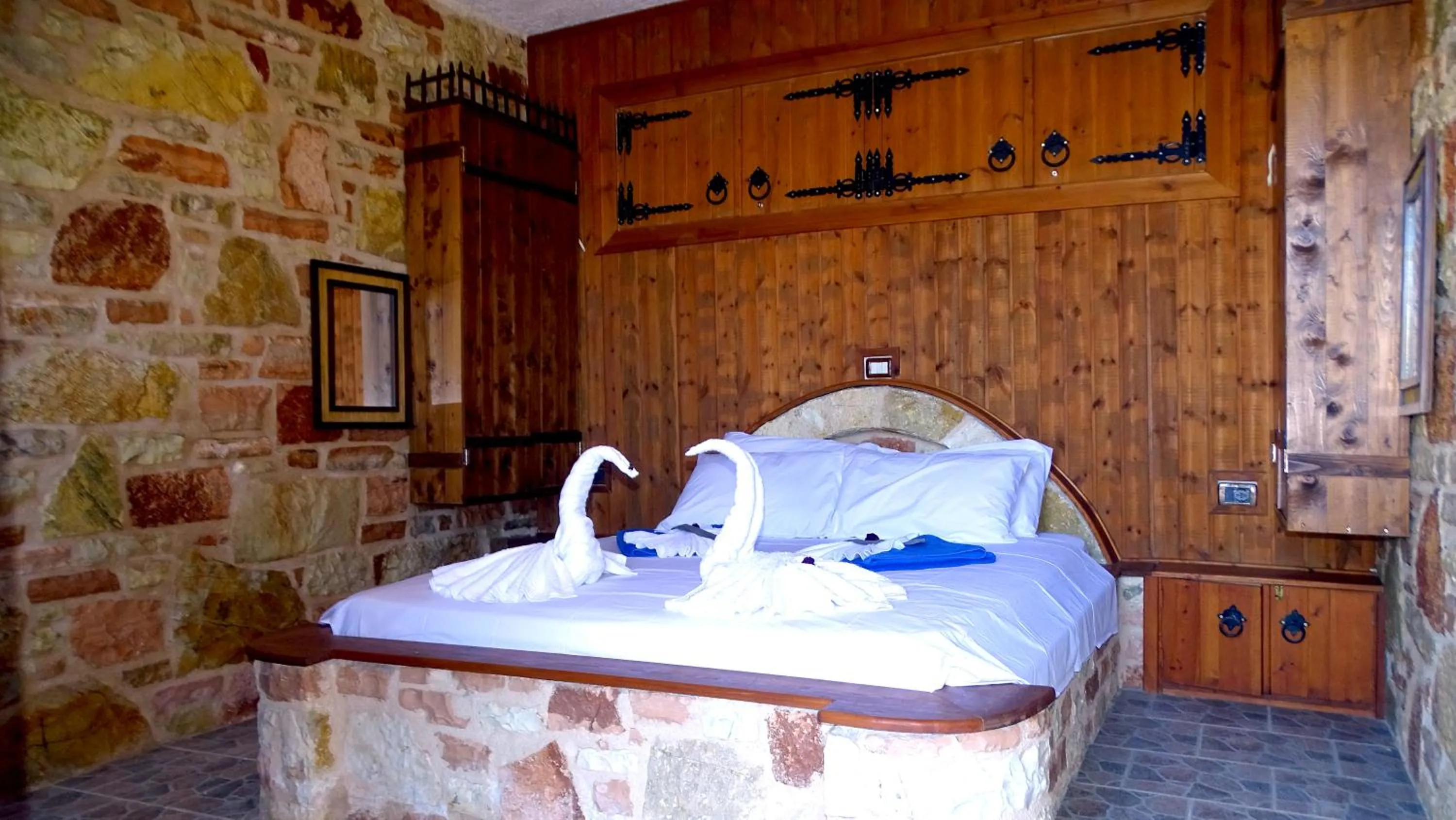 Bed in Limni Resort