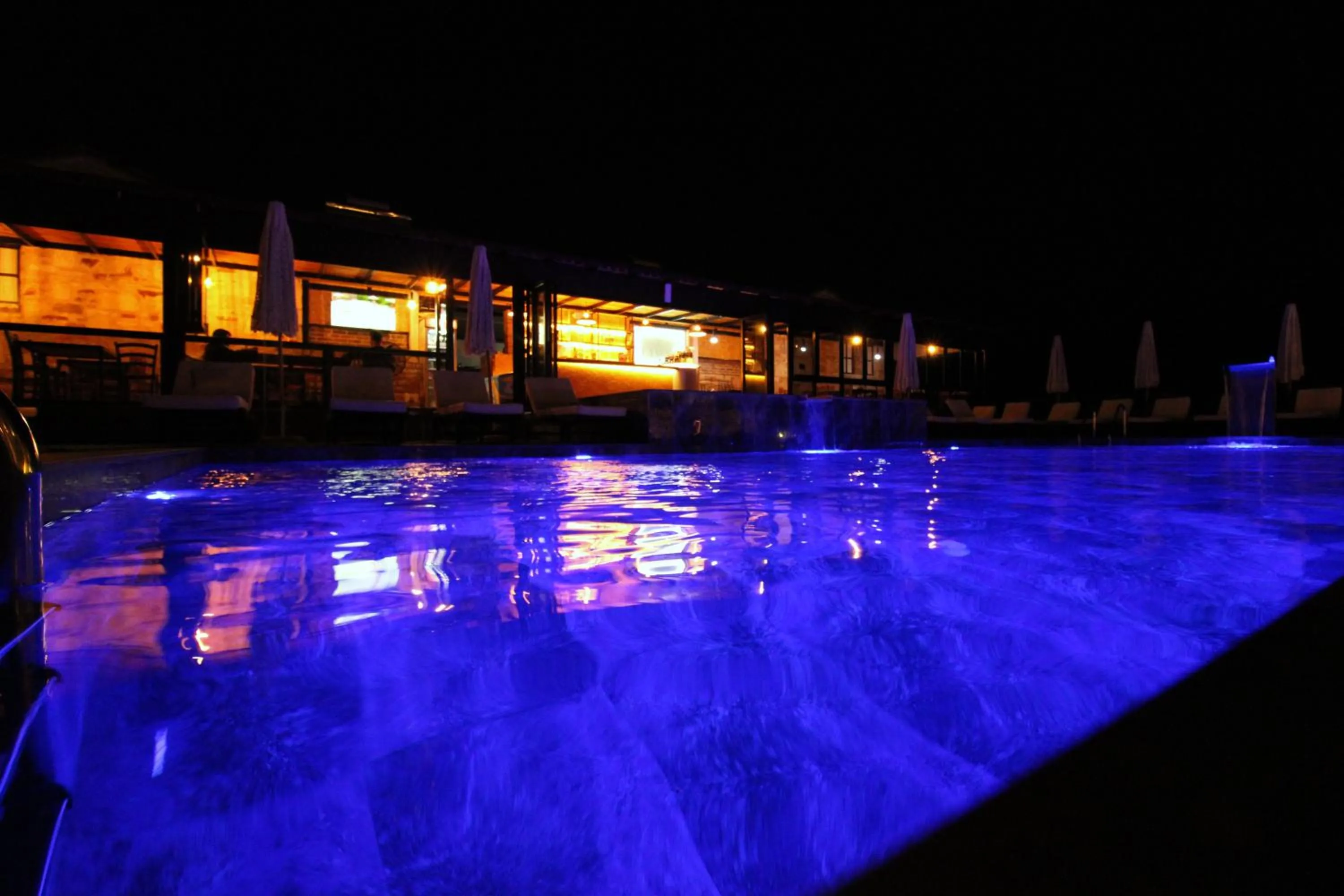 Limni Resort