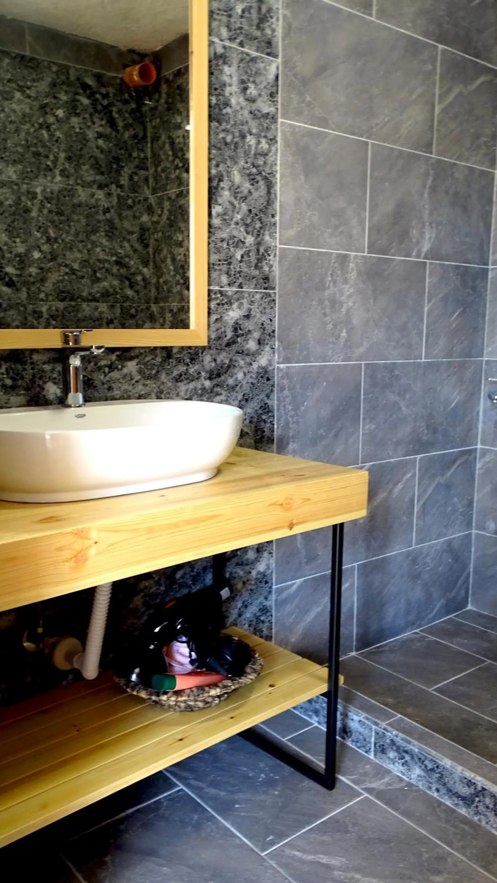 Bathroom in Limni Resort