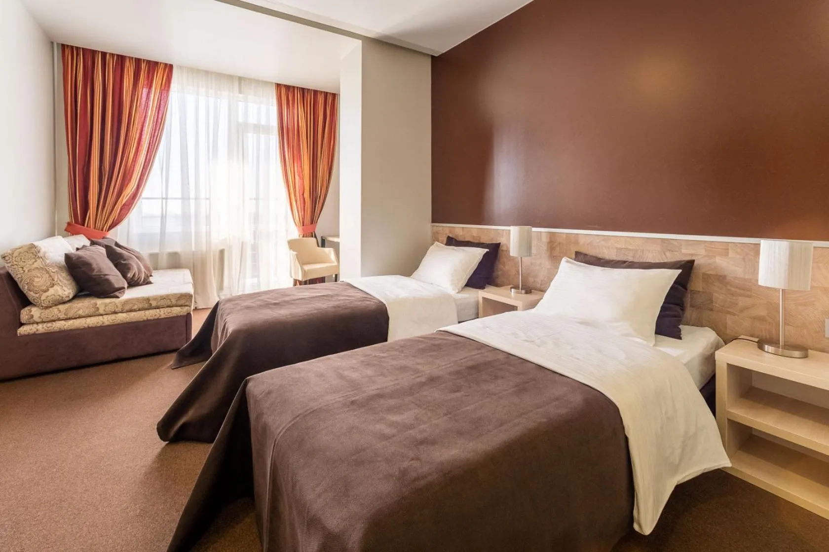 Bed in Mini-hotel People