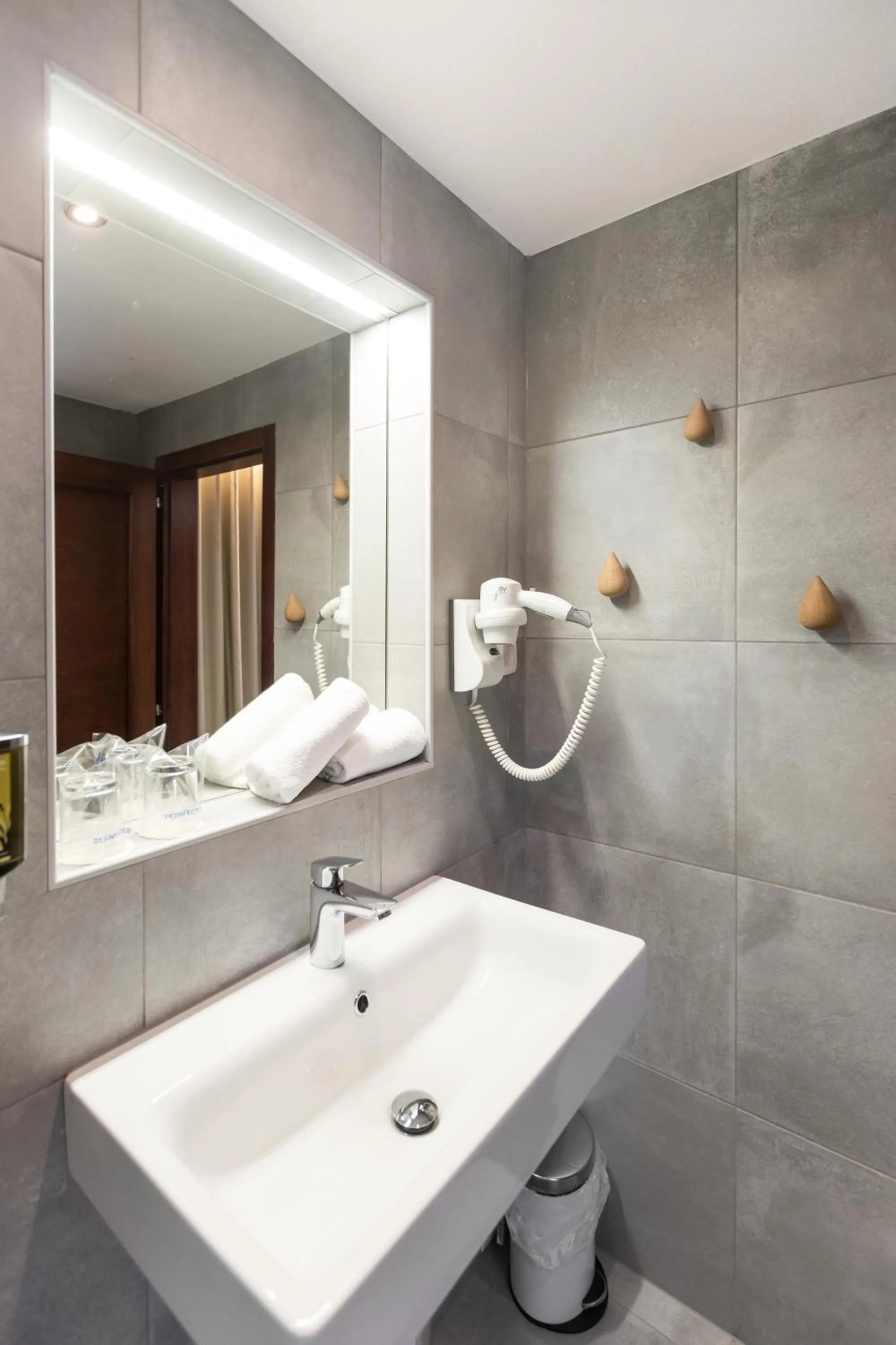 Bathroom in Garni Hotel Cirman