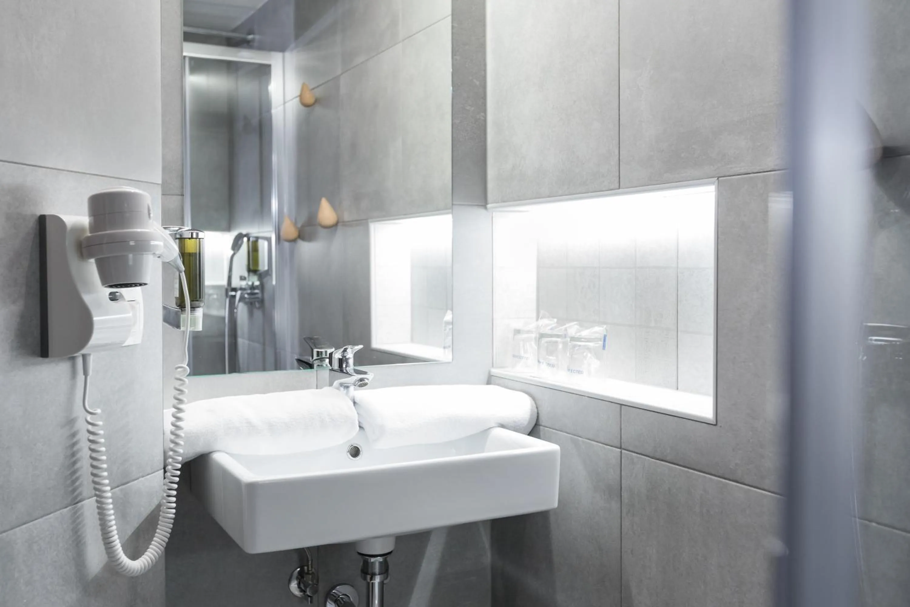 Bathroom in Garni Hotel Cirman