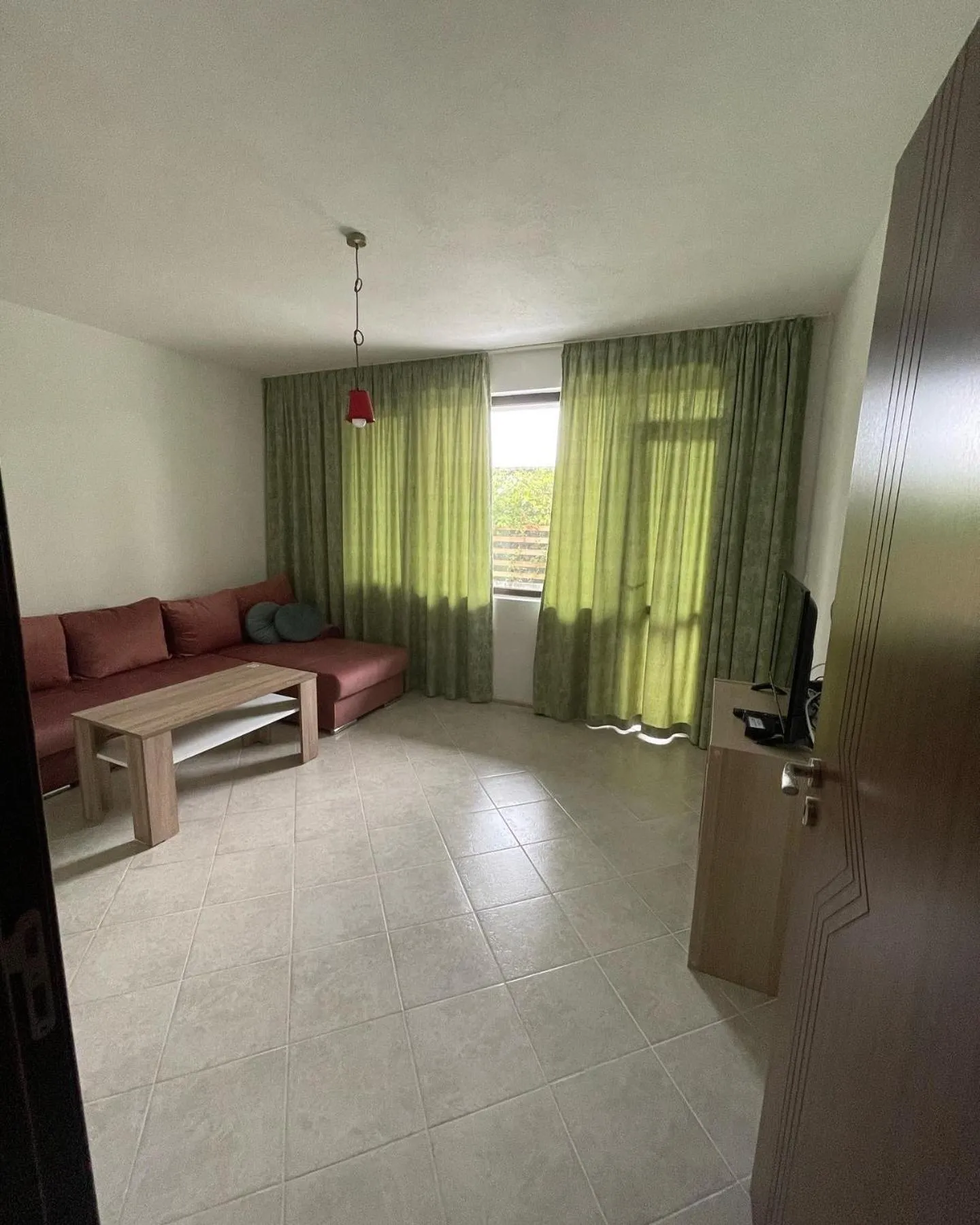 Studio 8 Arapya
