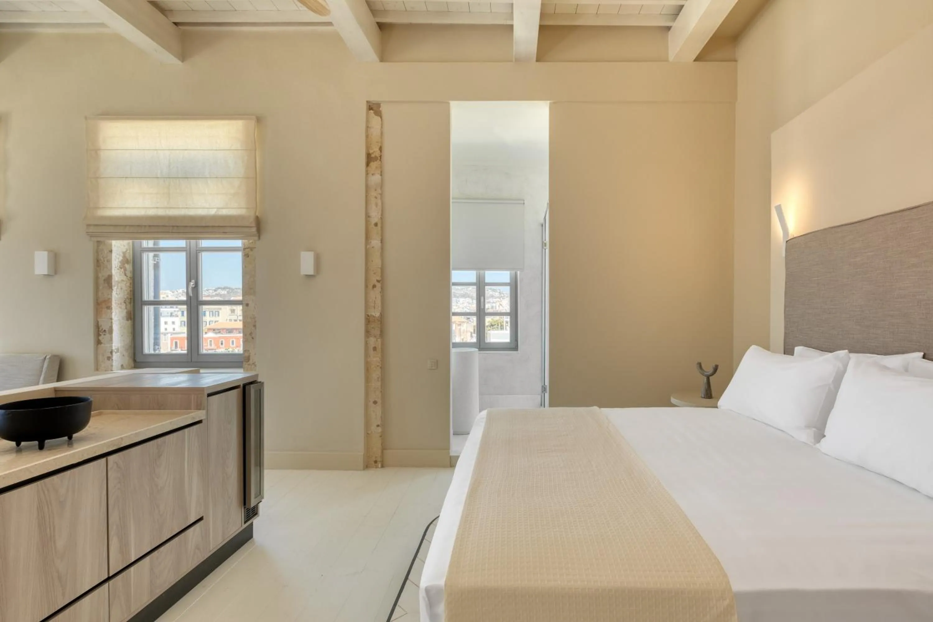 Bed in AZADE Chania