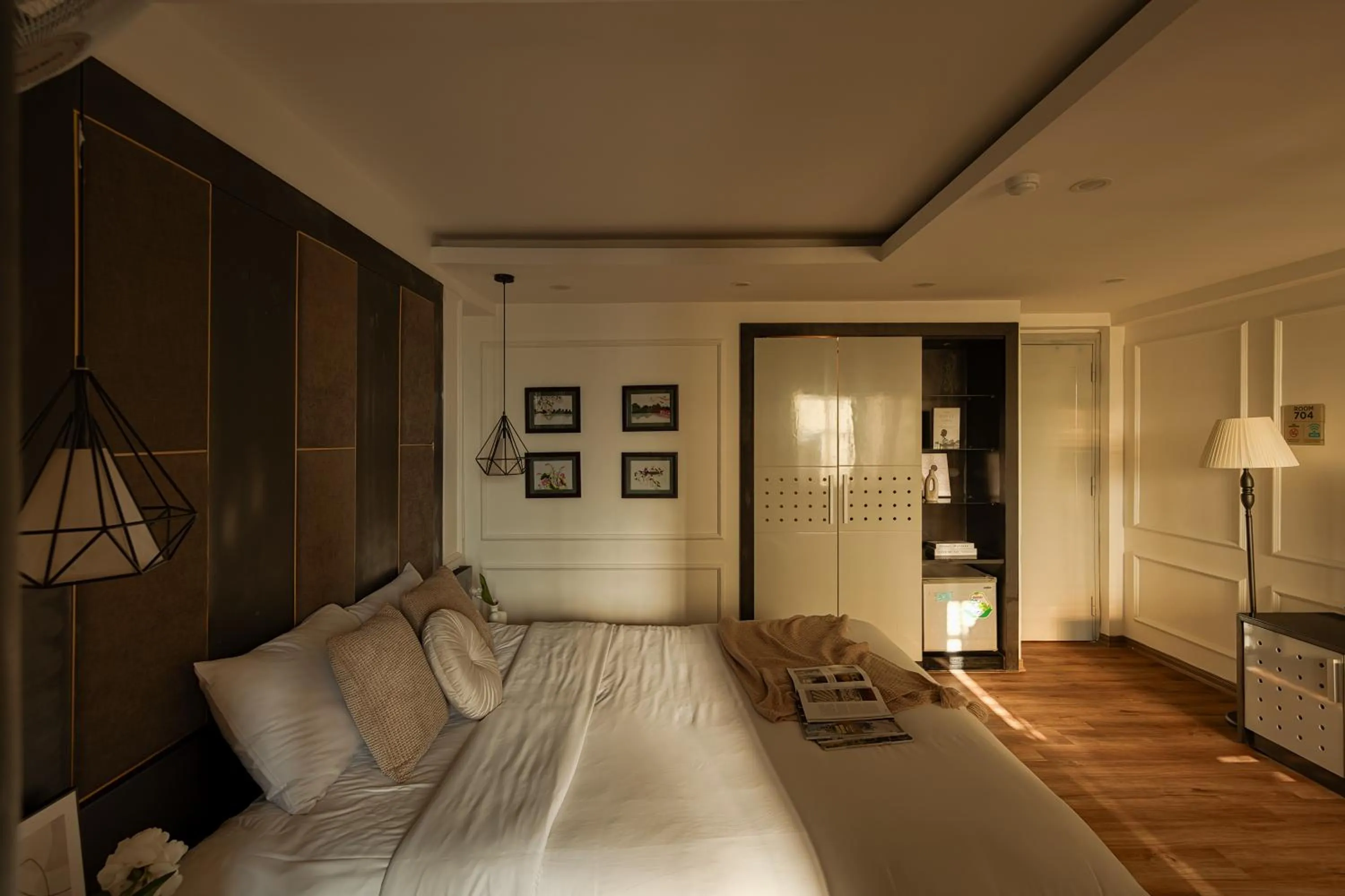 Bedroom, Bed in Keypad Hotel - 24 Hang Ga