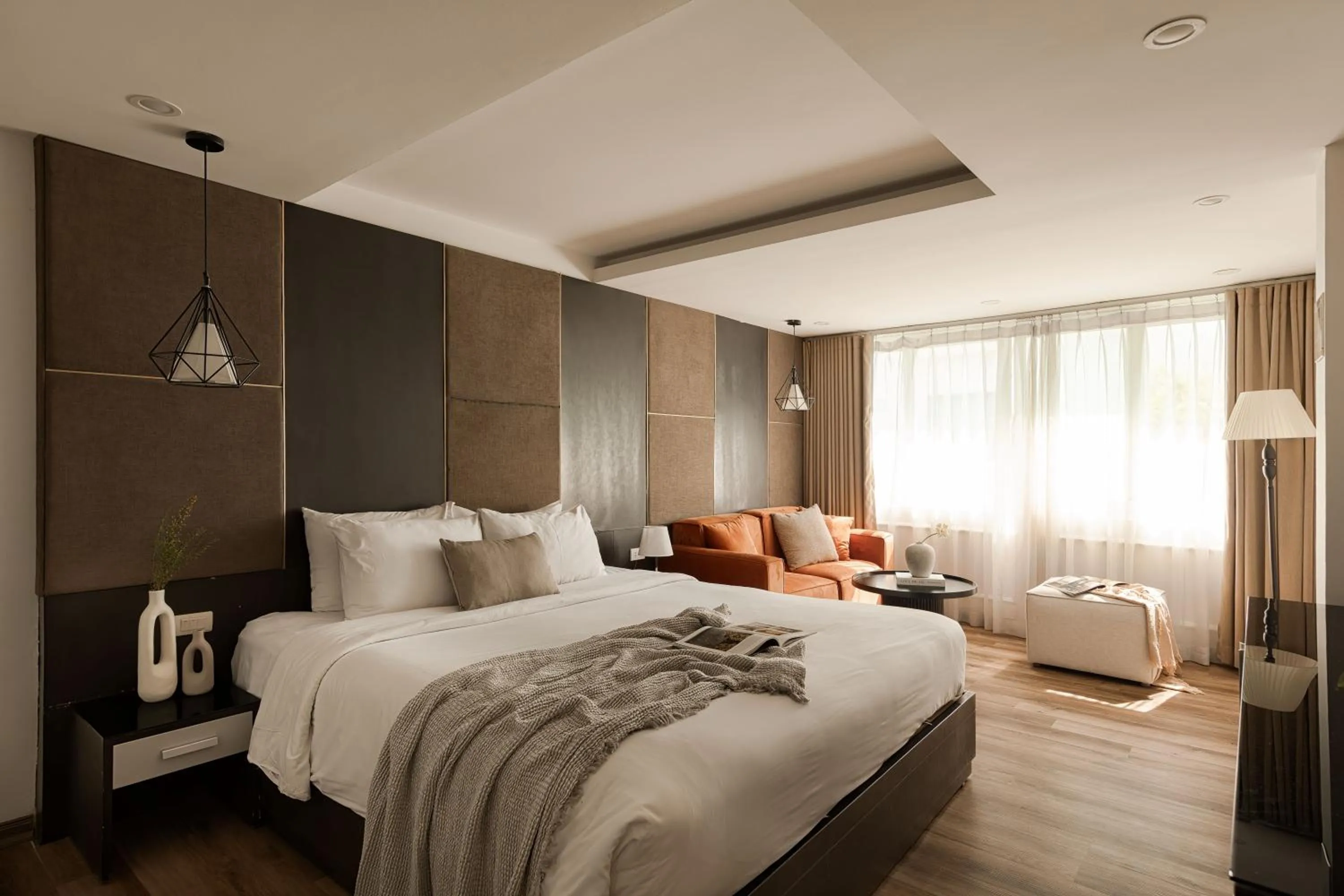 Bedroom, Bed in Keypad Hotel - 24 Hang Ga