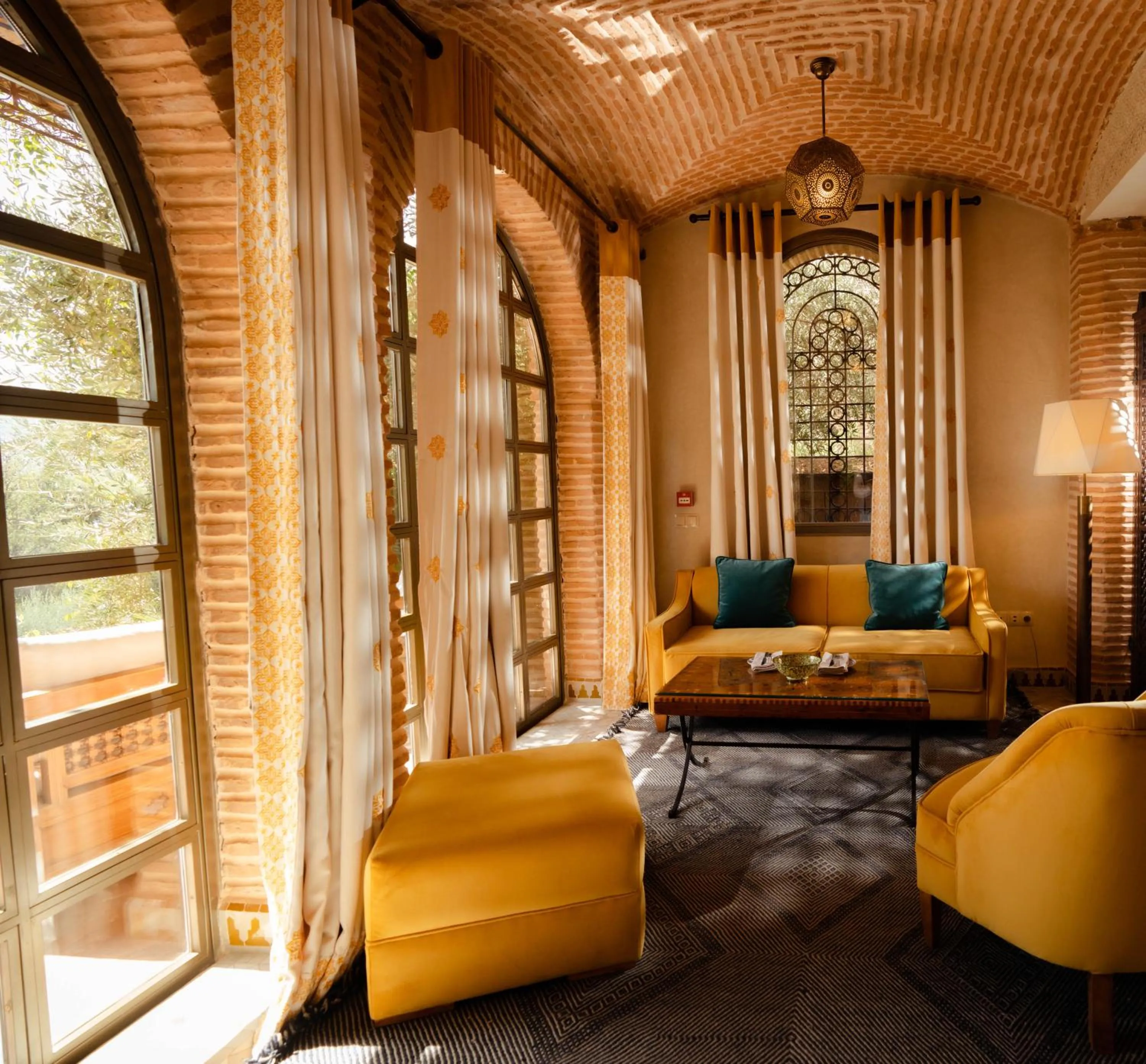 Living room in Olinto, Atlas Mountain Retreat - adults only