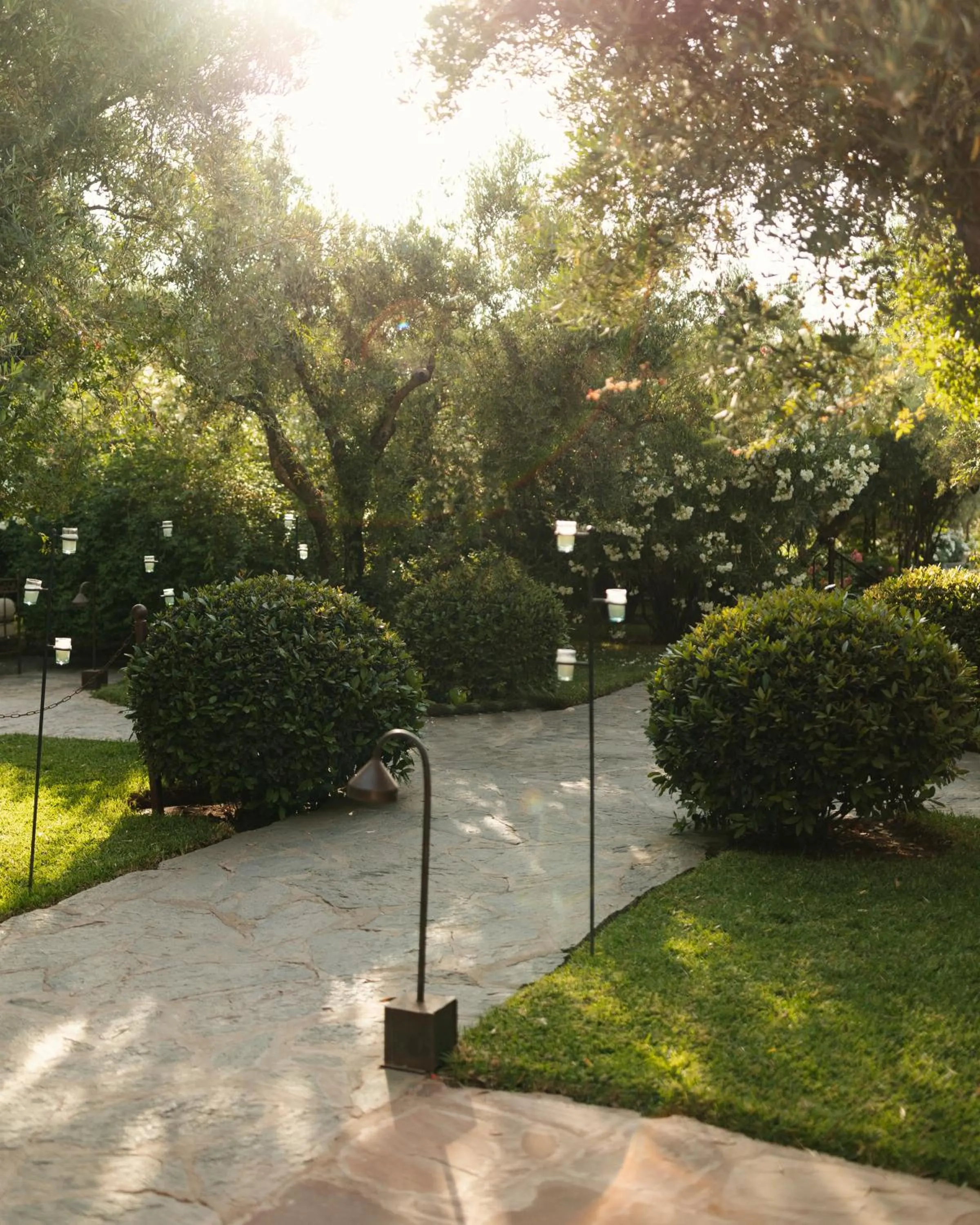 Garden in Olinto, Atlas Mountain Retreat - adults only