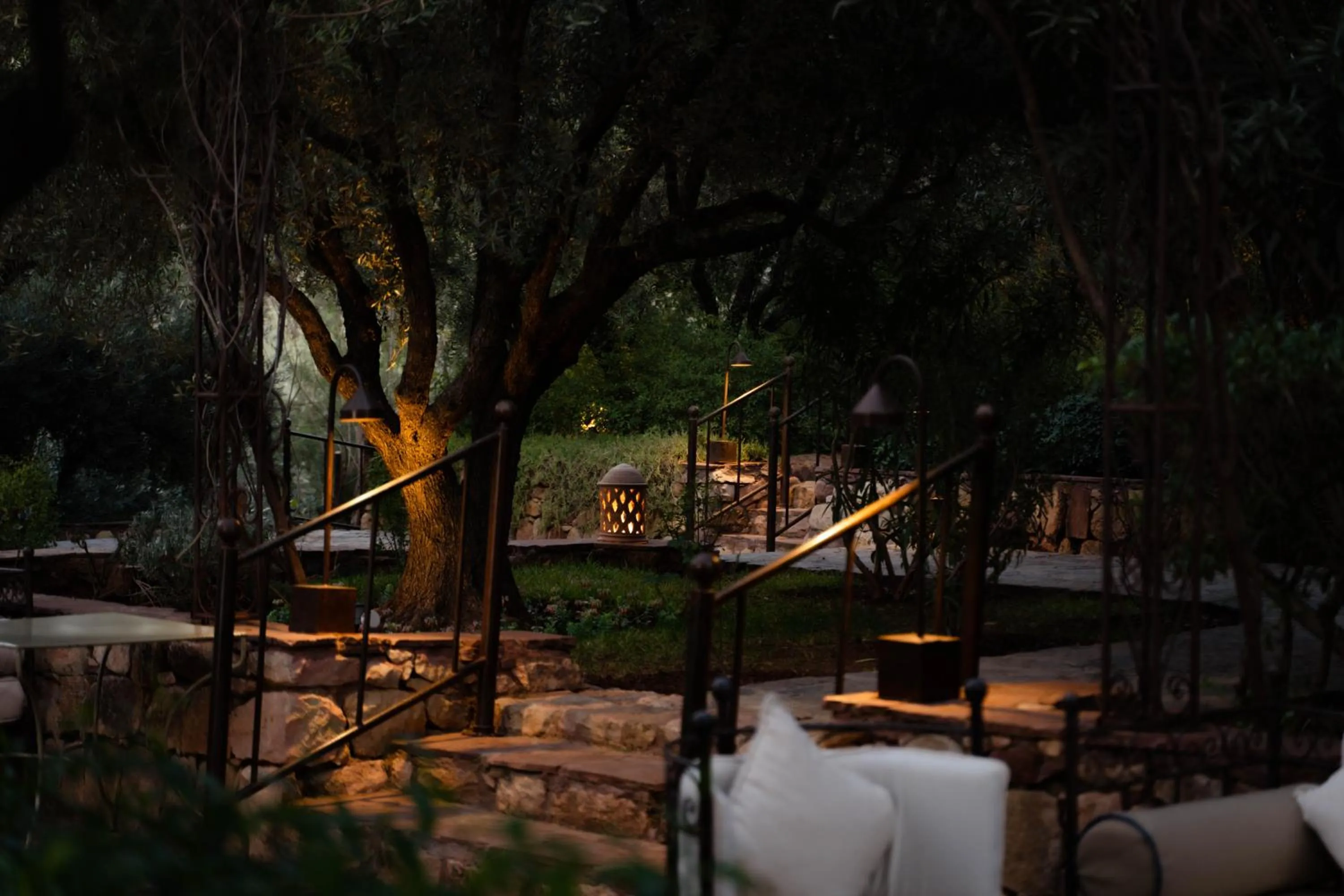 Night in Olinto, Atlas Mountain Retreat - adults only