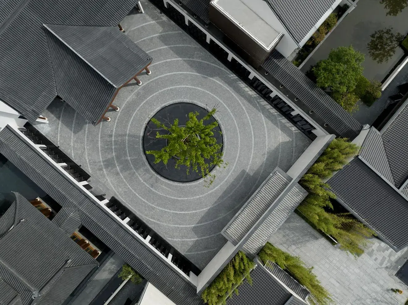 Property building in Kimpton Bamboo Grove Suzhou by IHG Property building in Kimpton Bamboo Grove Suzhou by IHG