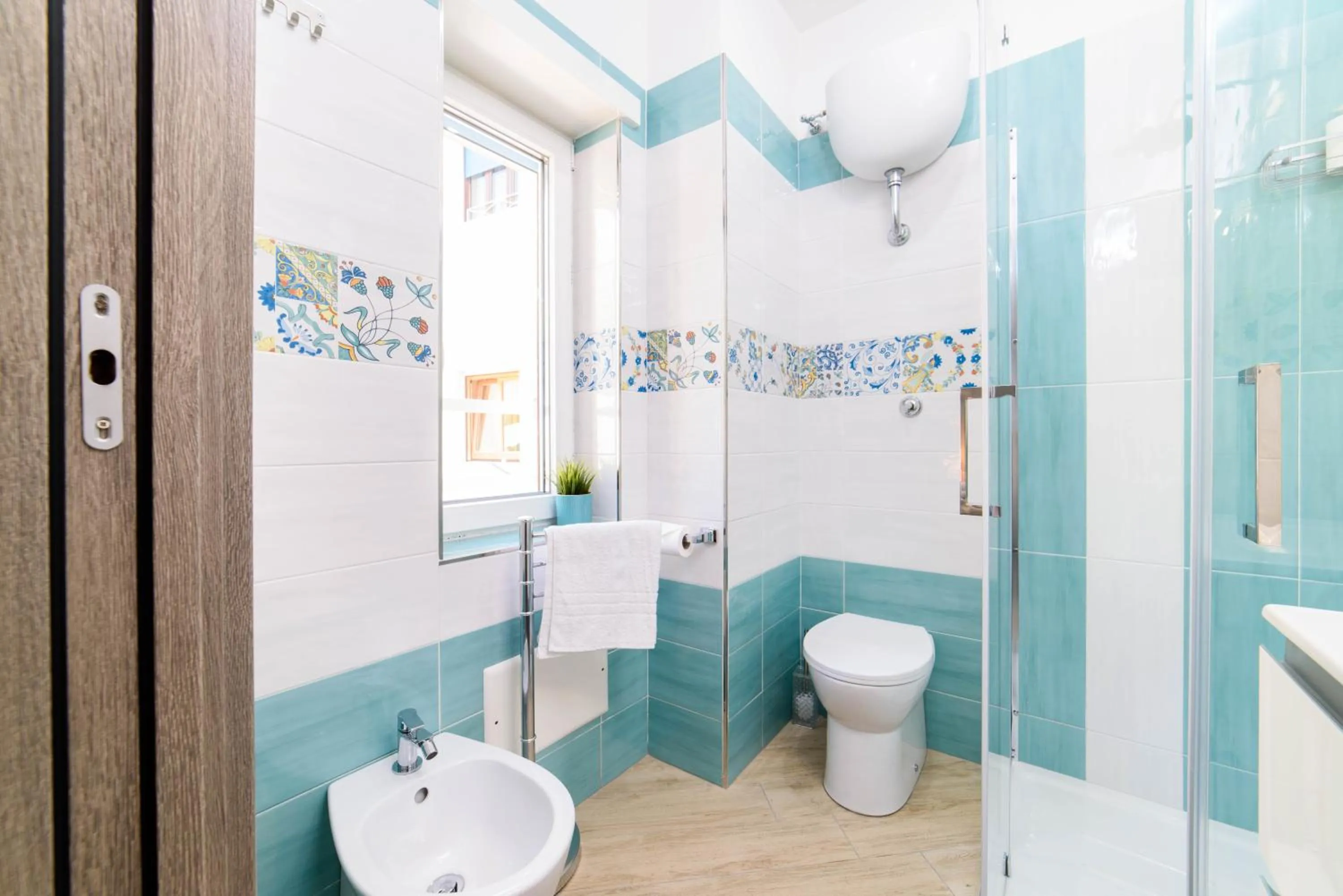 Shower in SYMPHONY HOUSE