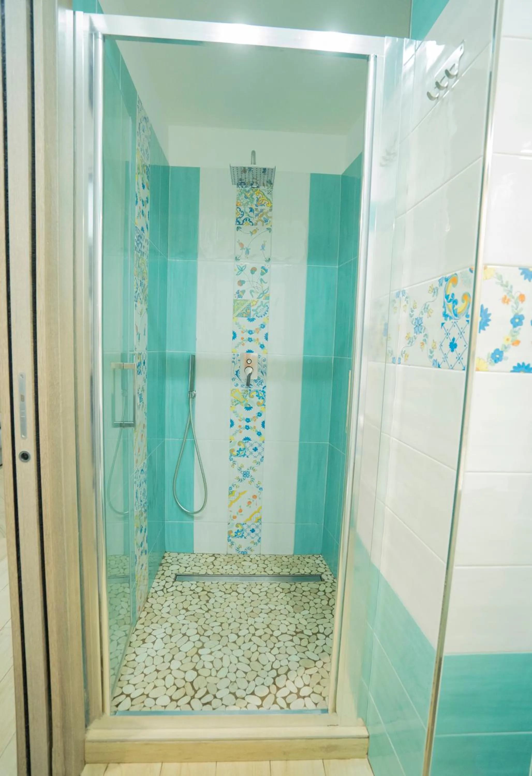 Shower in SYMPHONY HOUSE