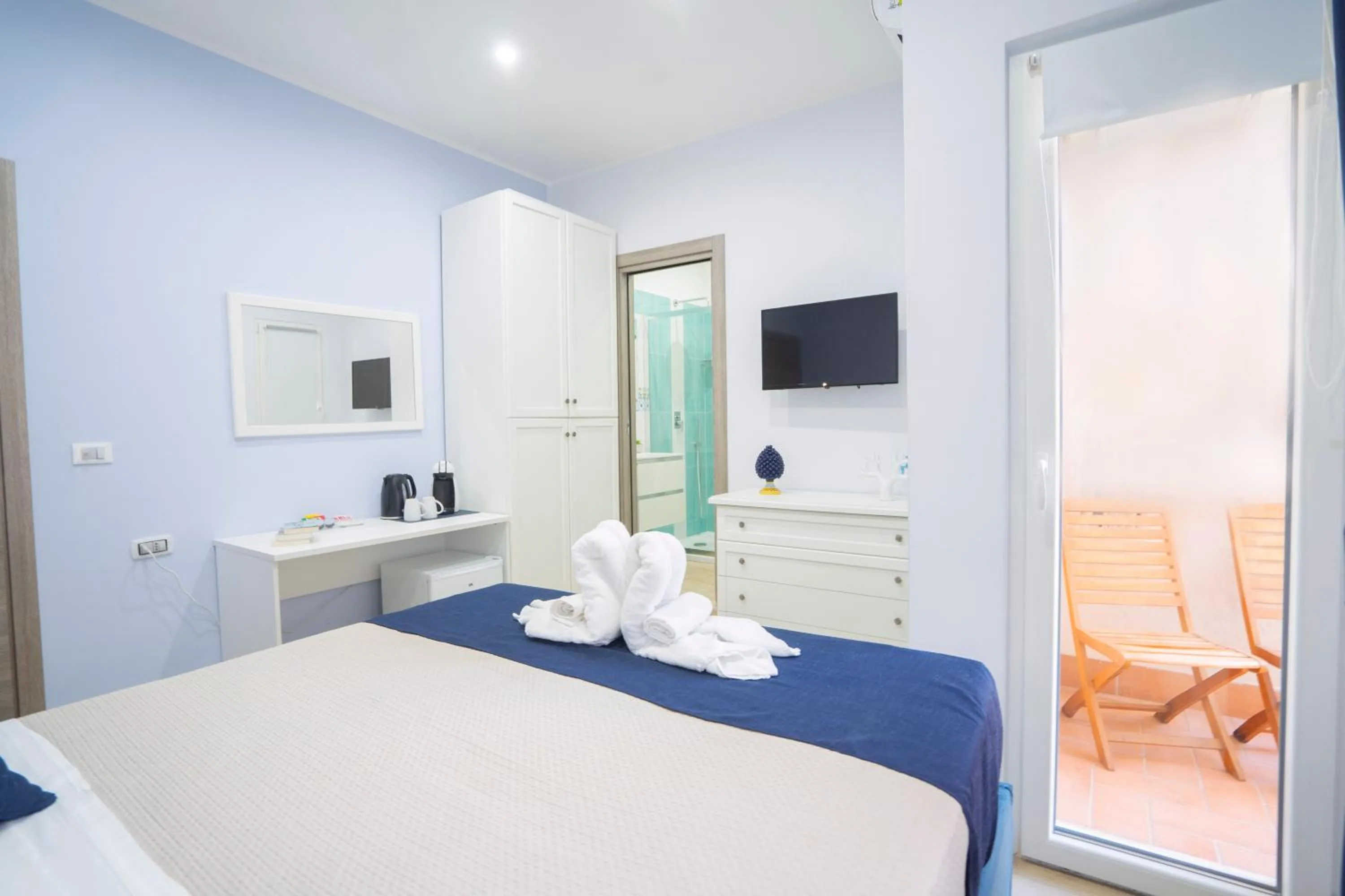 Bed in SYMPHONY HOUSE