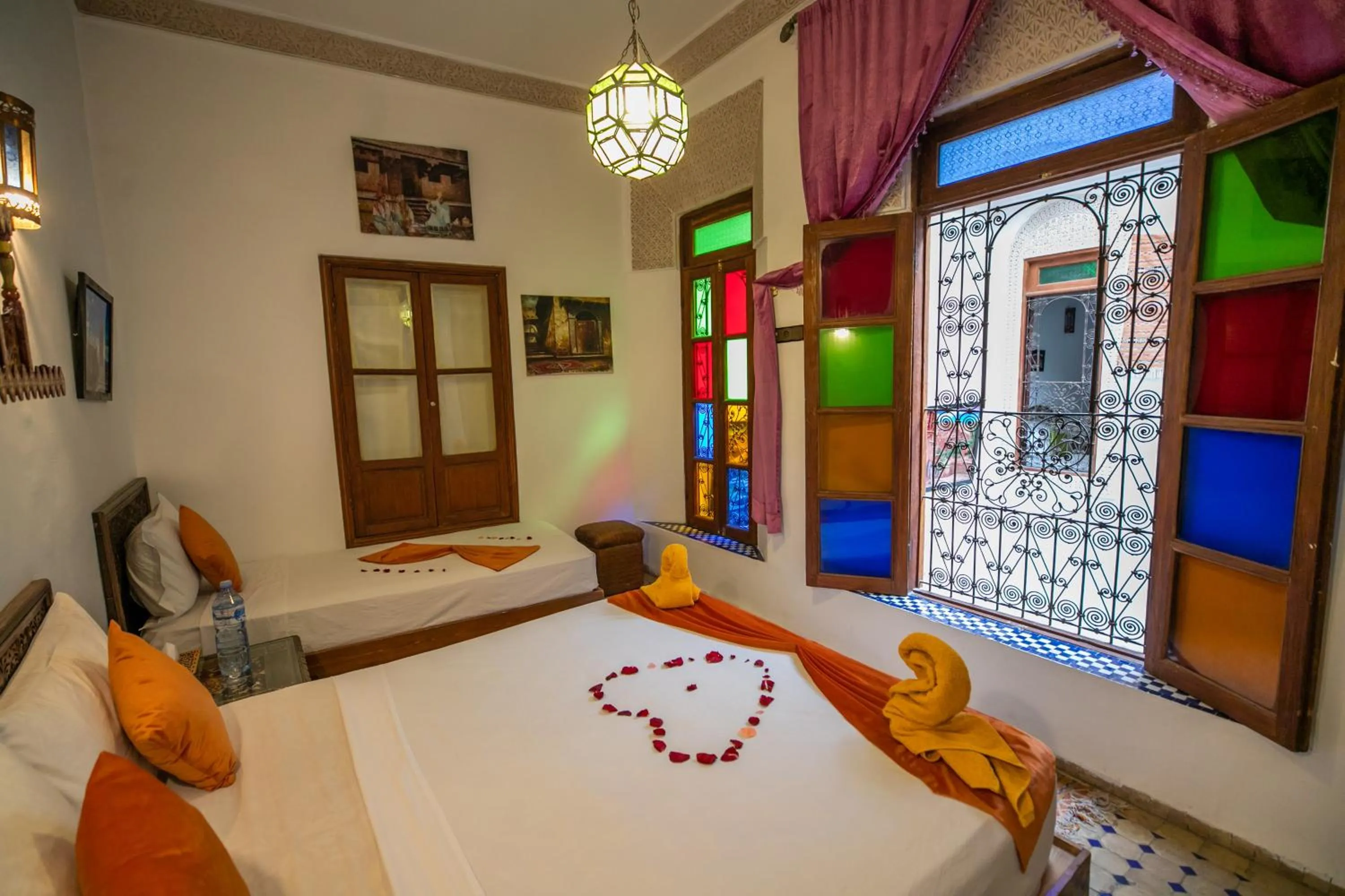 Shower, Bed in Riad Dar Rabha