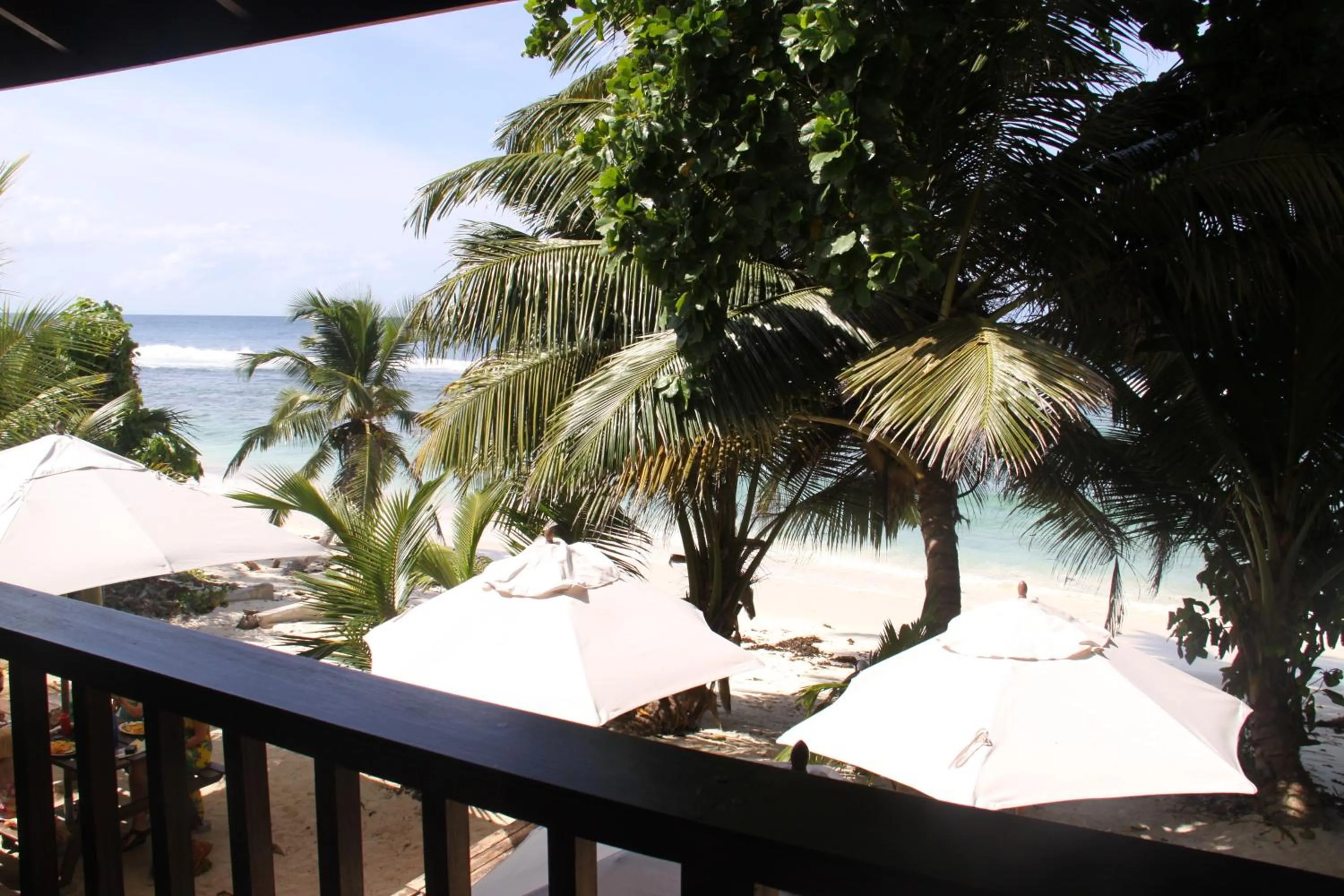 Restaurant/places to eat in Surfers Beach Self Catering Chalets