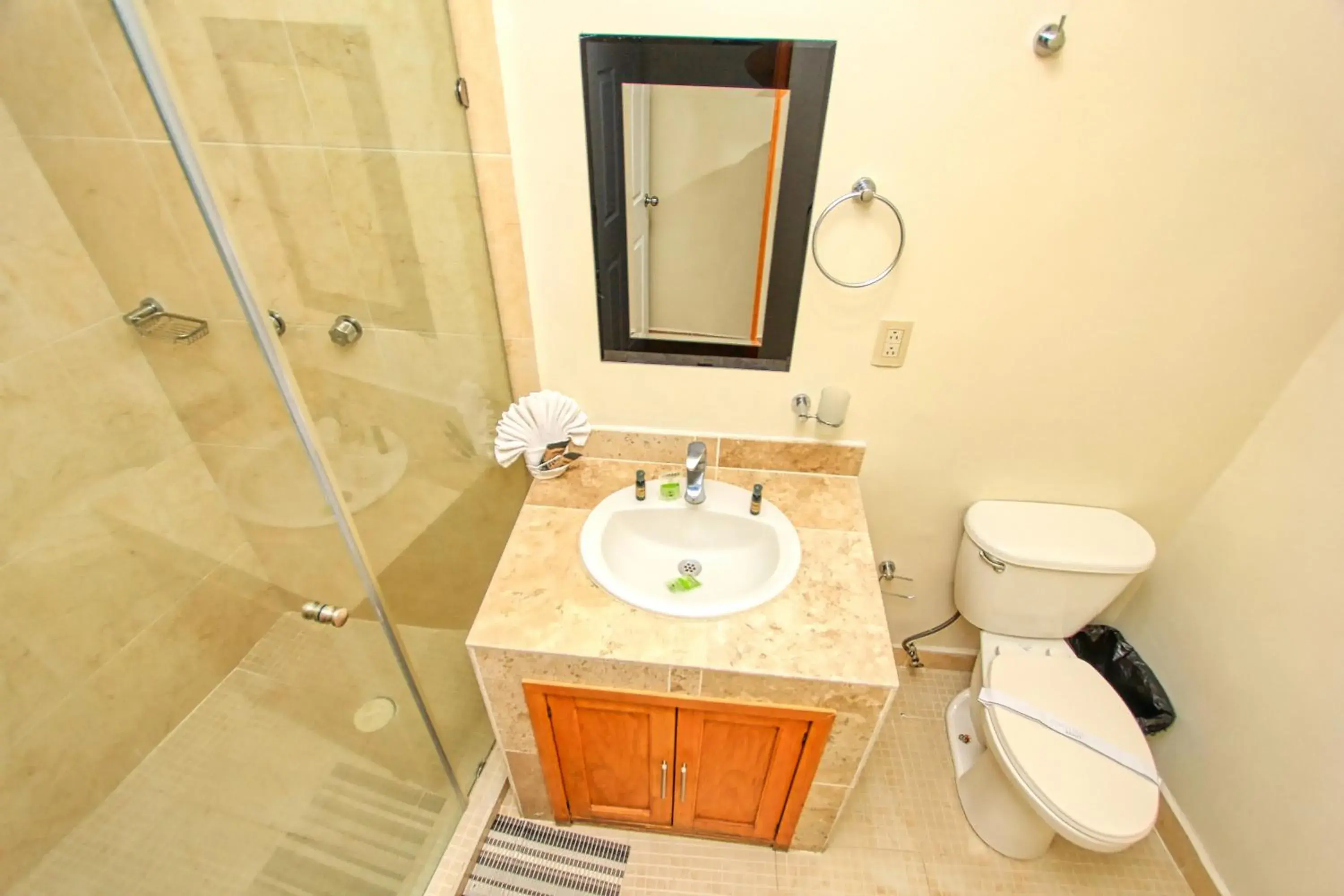 Double Room with Two Double Beds with Balcony in Hotel Santa Rita Double Room with Two Double Beds with Balcony in Hotel Santa Rita