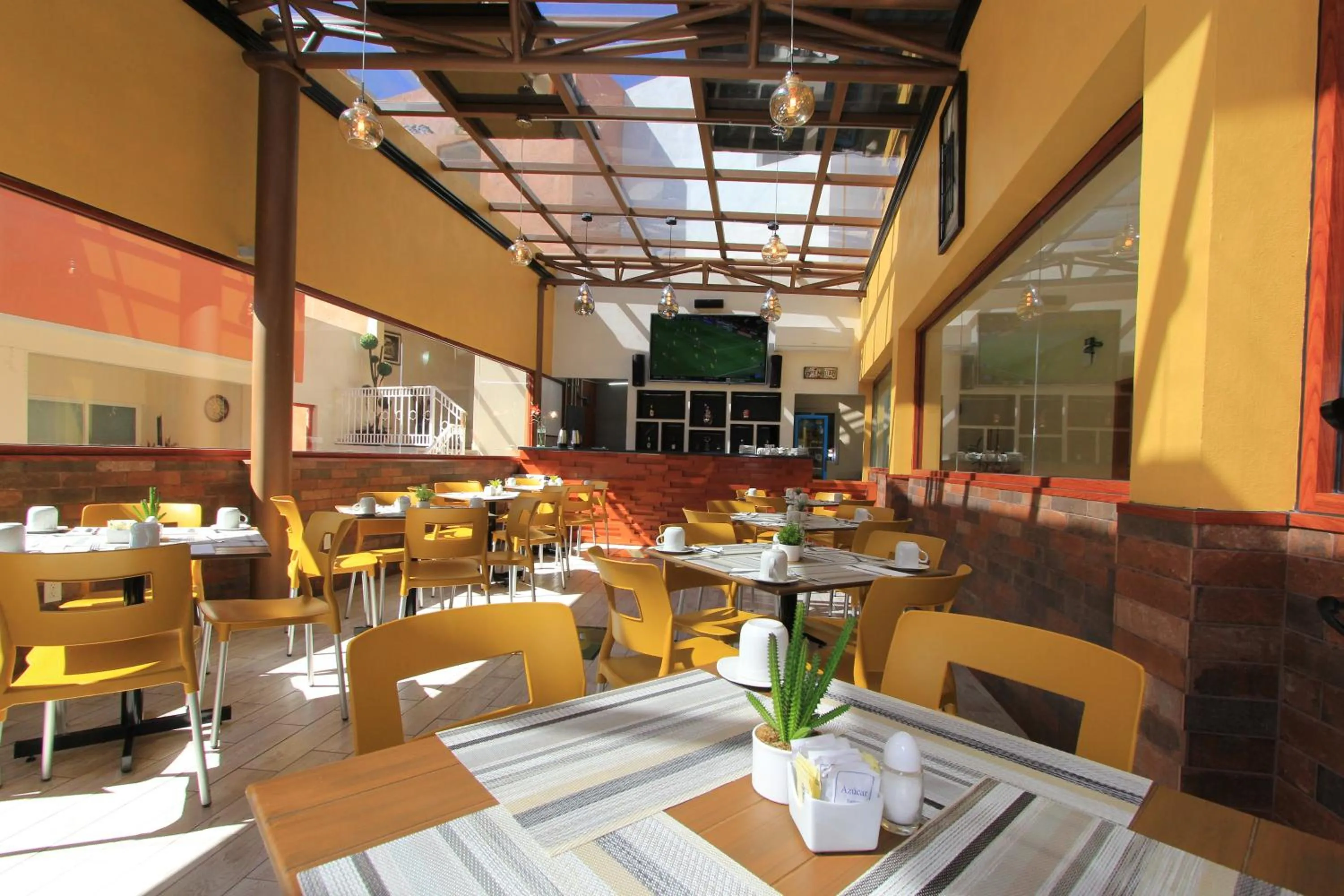 Dining area in Hotel Santa Rita
