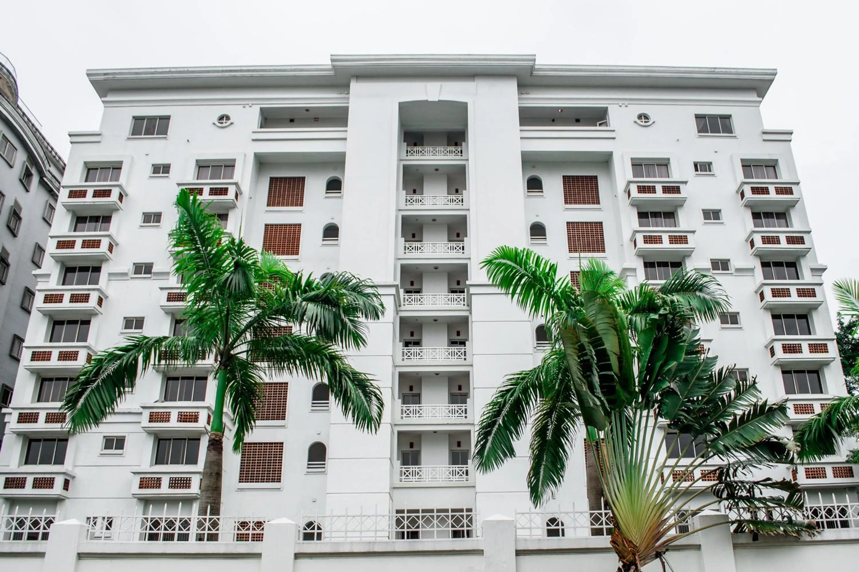 Property building in Pier Harbour Residences and Spa