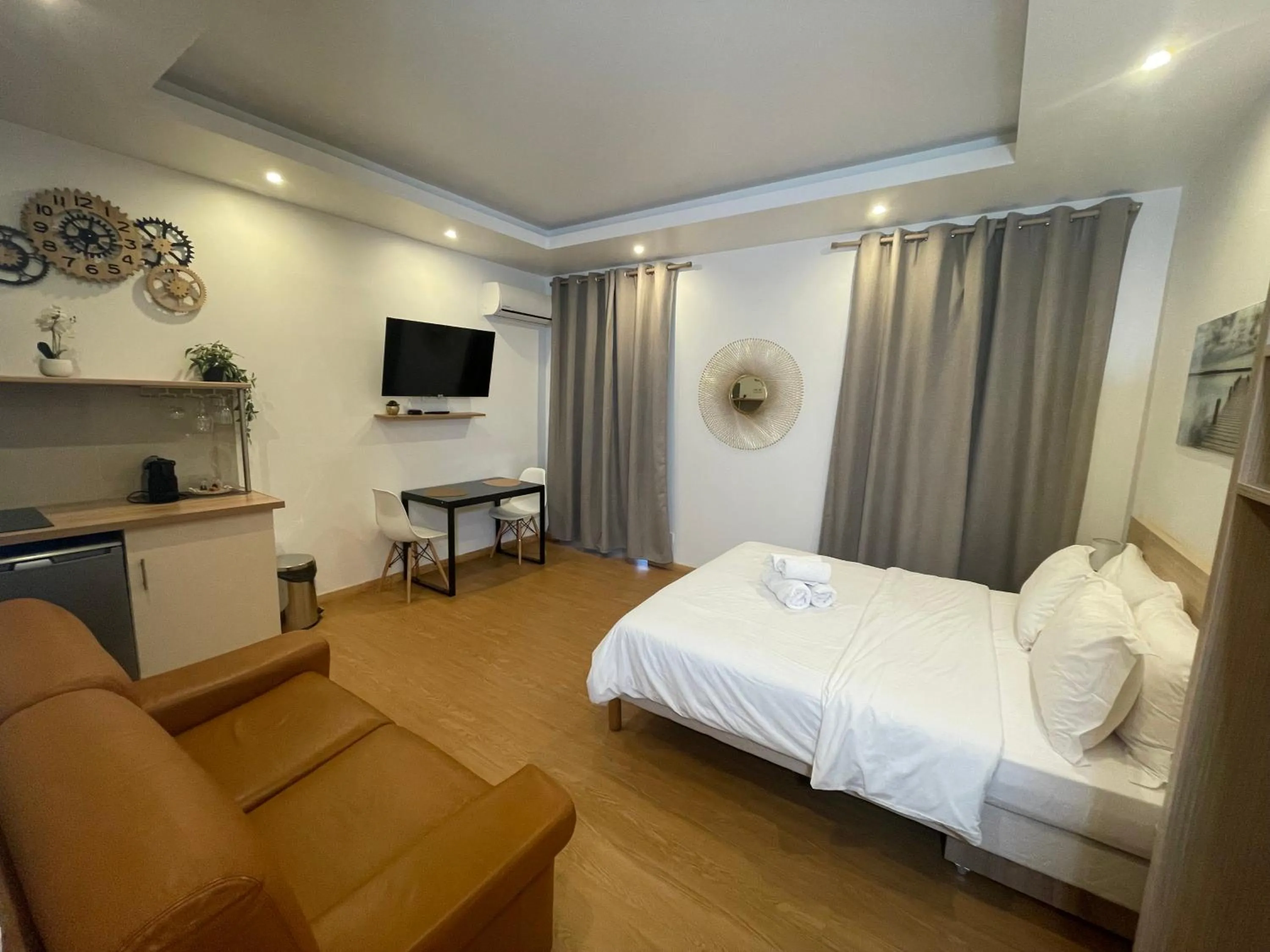 Bed in Residence Akantha