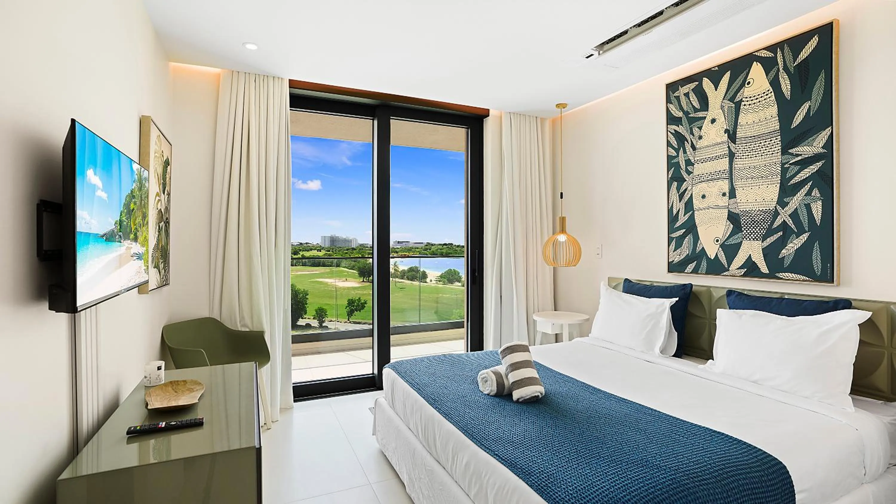 TV and multimedia, Bed in Fourteen at Mullet Bay