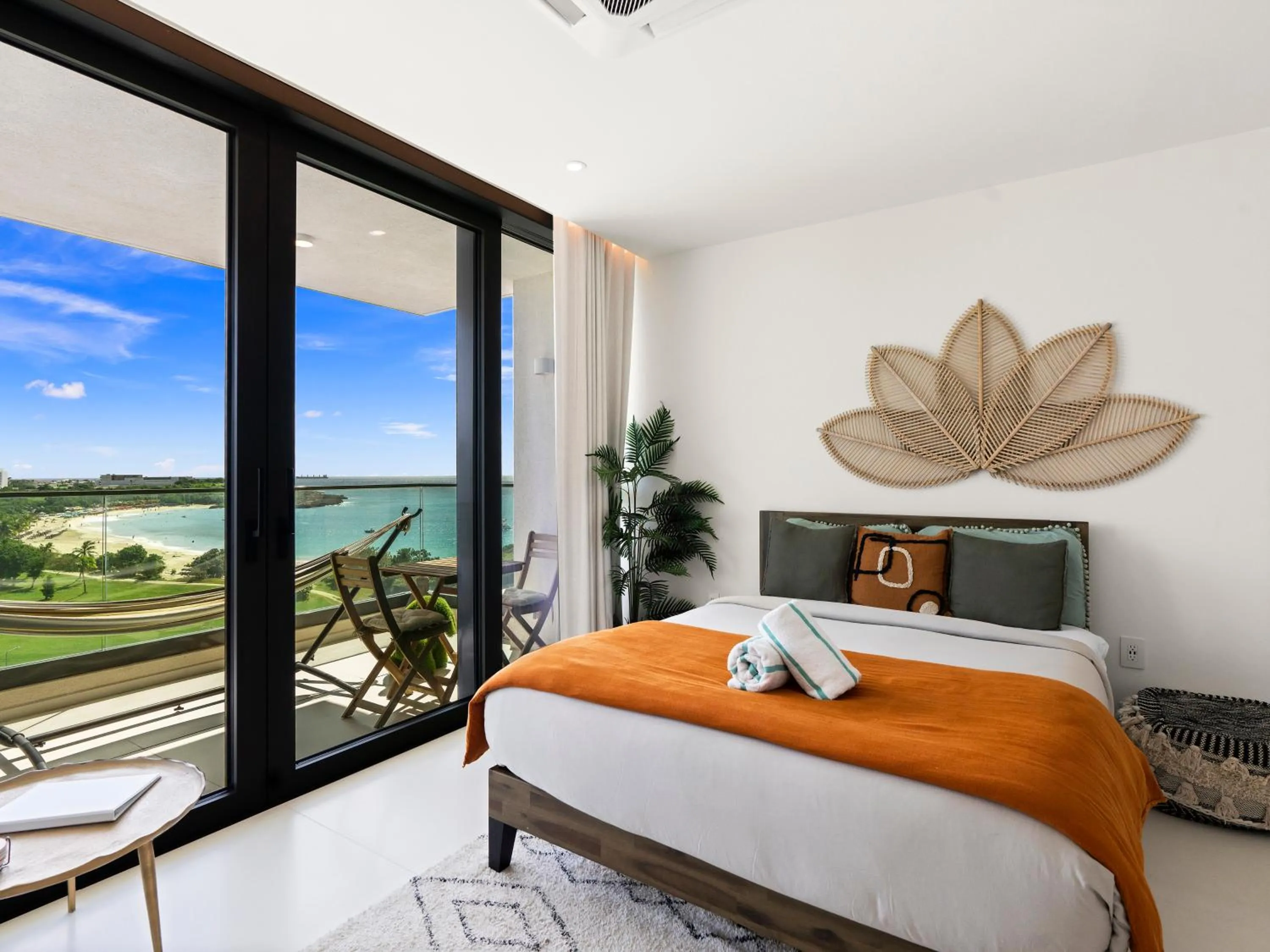 Bed in Fourteen at Mullet Bay