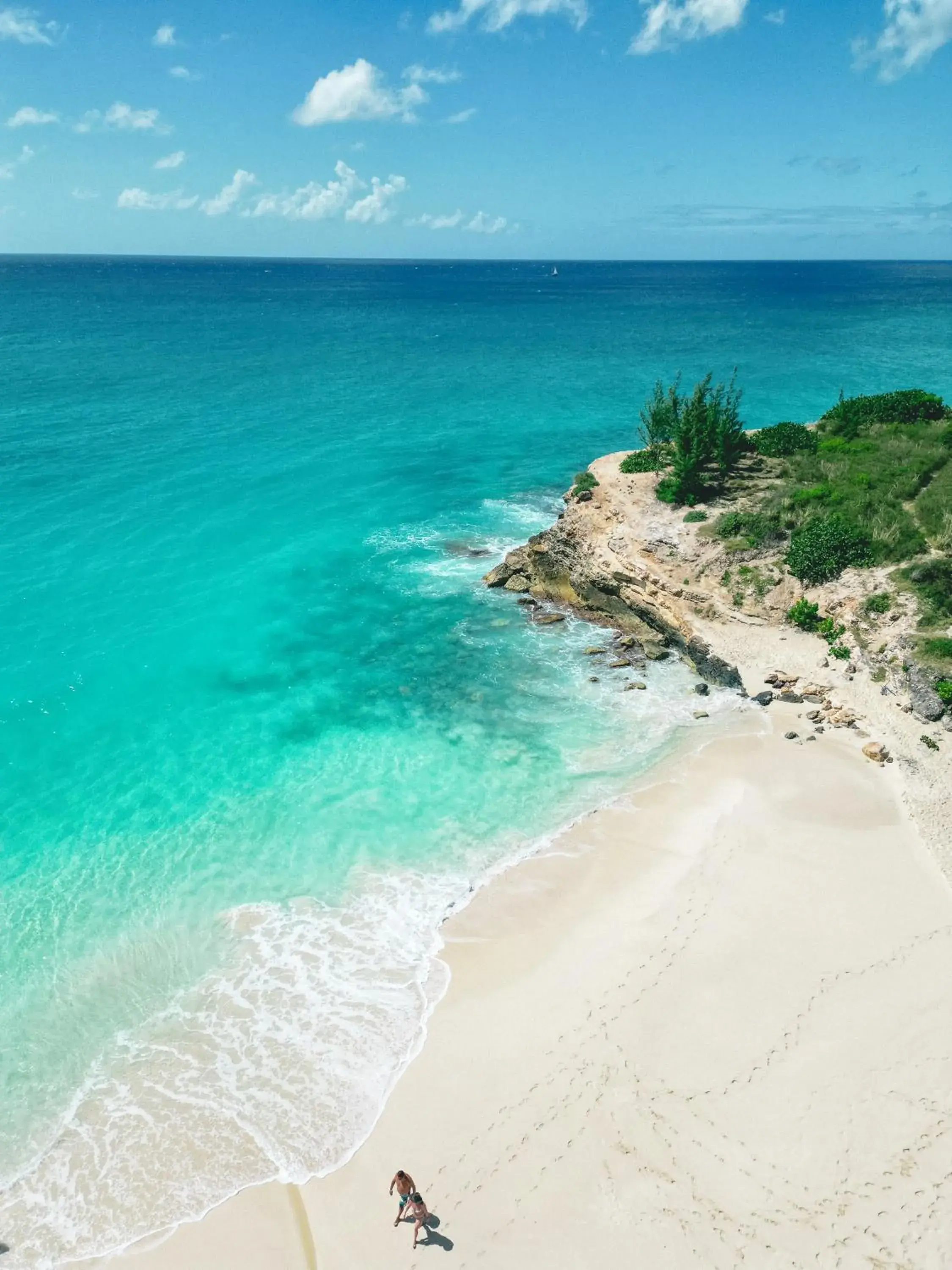 Beach in Fourteen at Mullet Bay Beach in Fourteen at Mullet Bay