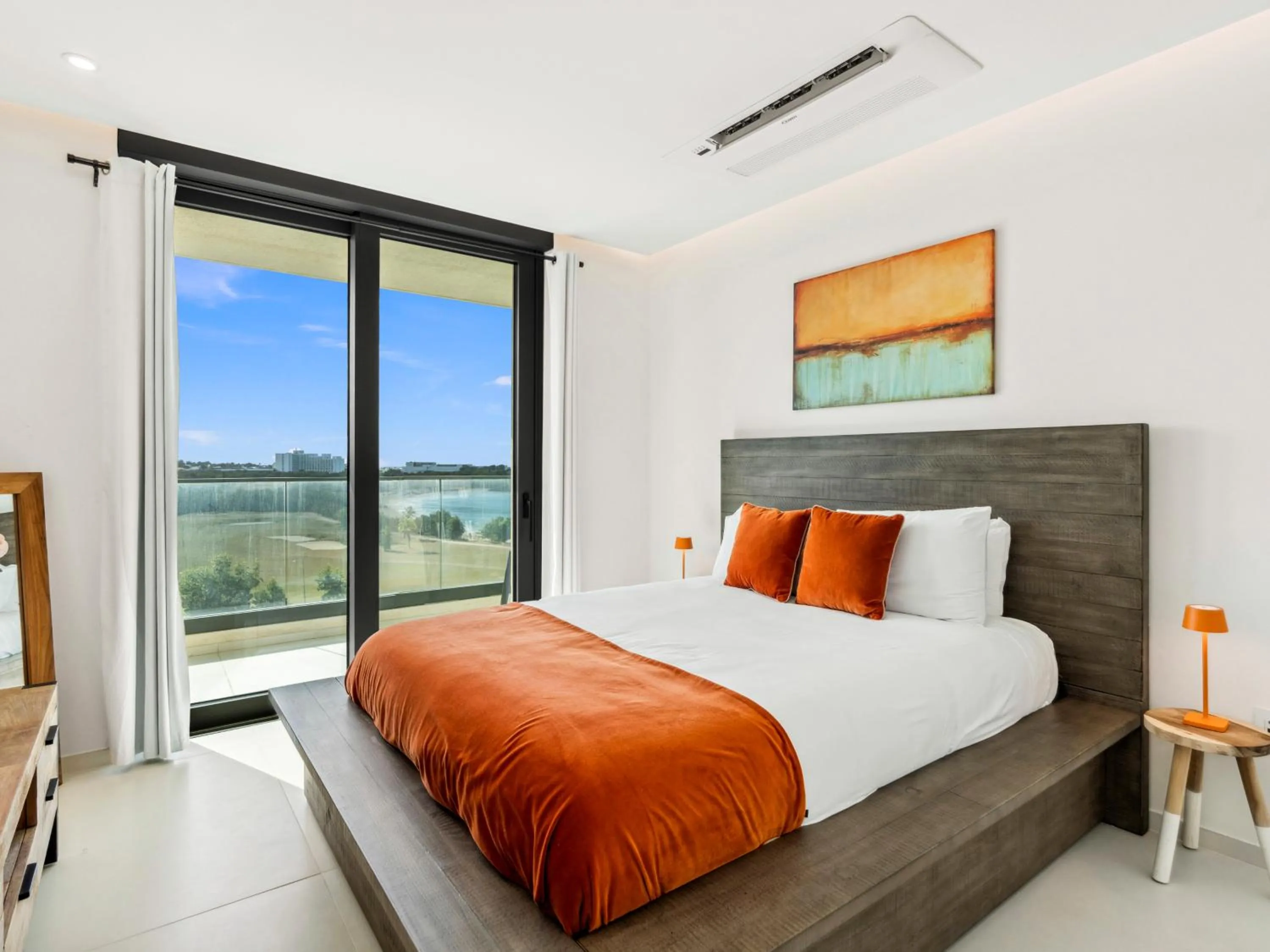 Bed in Fourteen at Mullet Bay