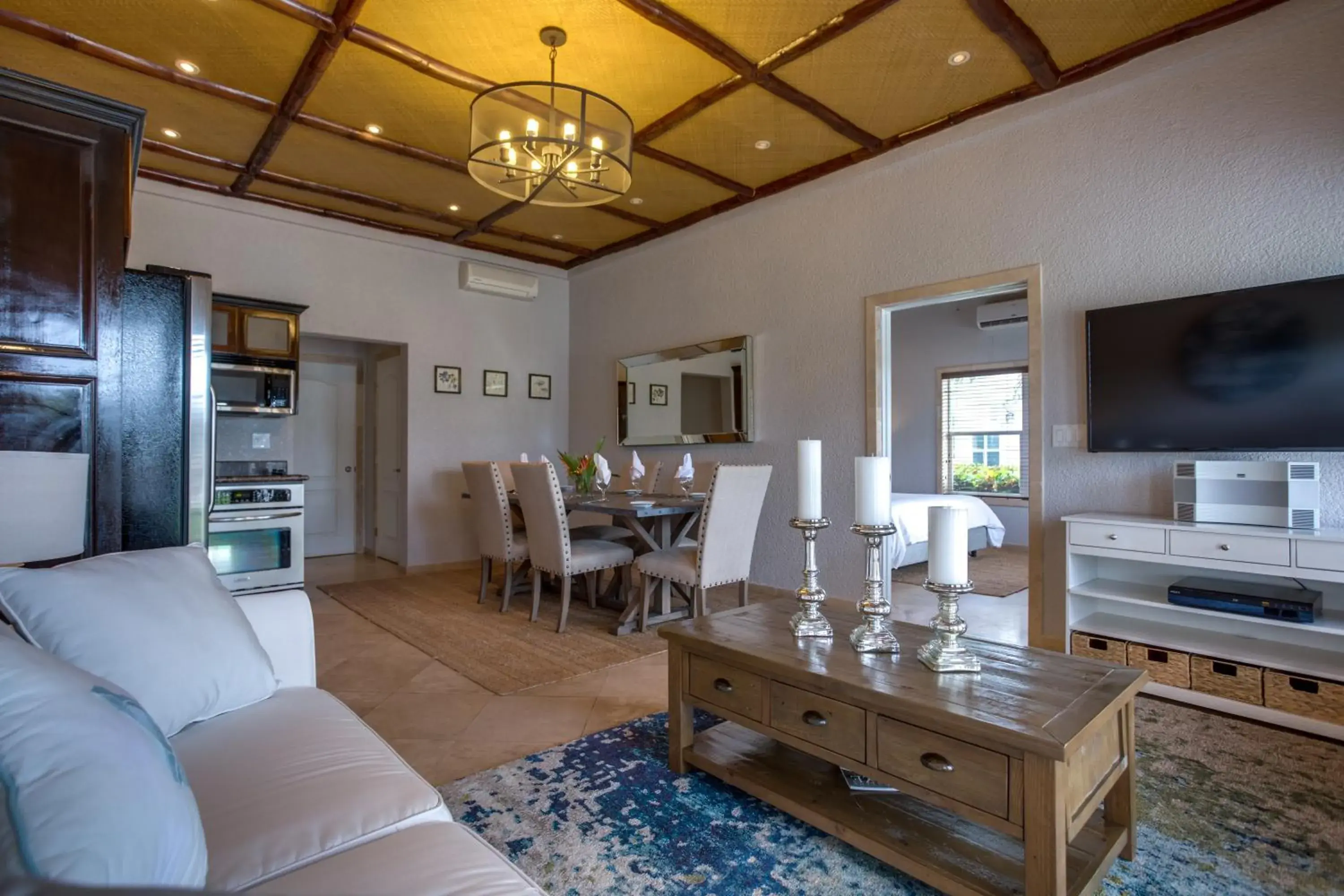 Three-Bedroom Suite in Placencia Resort Three-Bedroom Suite in Placencia Resort