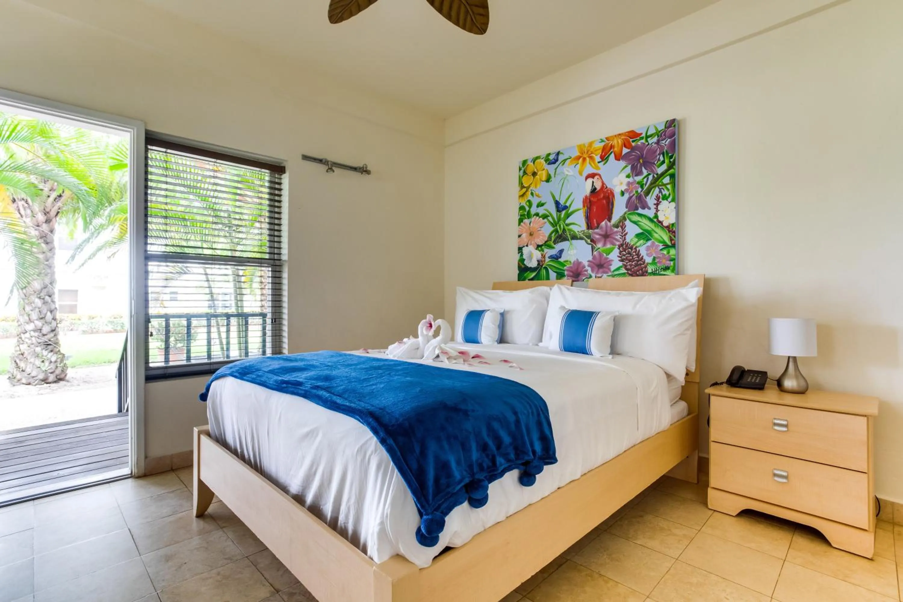 Bedroom, Bed in Placencia Resort