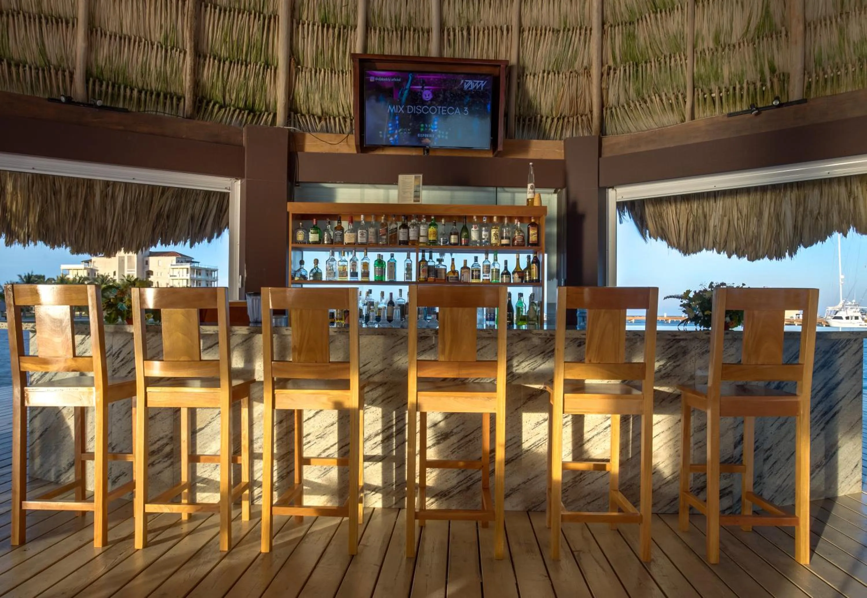 Lounge or bar in Placencia Resort