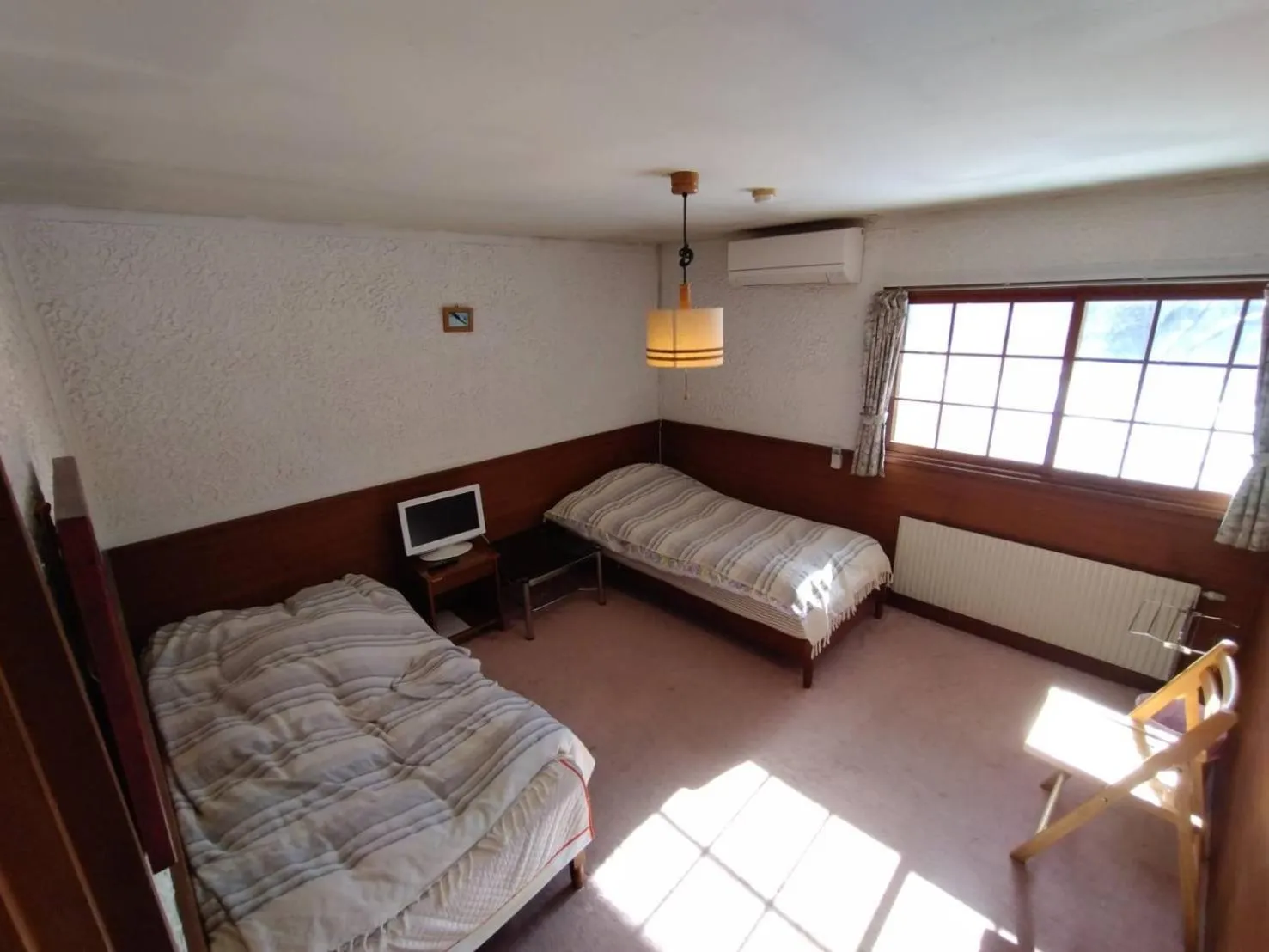 Bed in Woody House Kazamidori