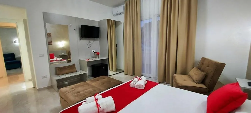 Bed in IL GIGLIO B&B