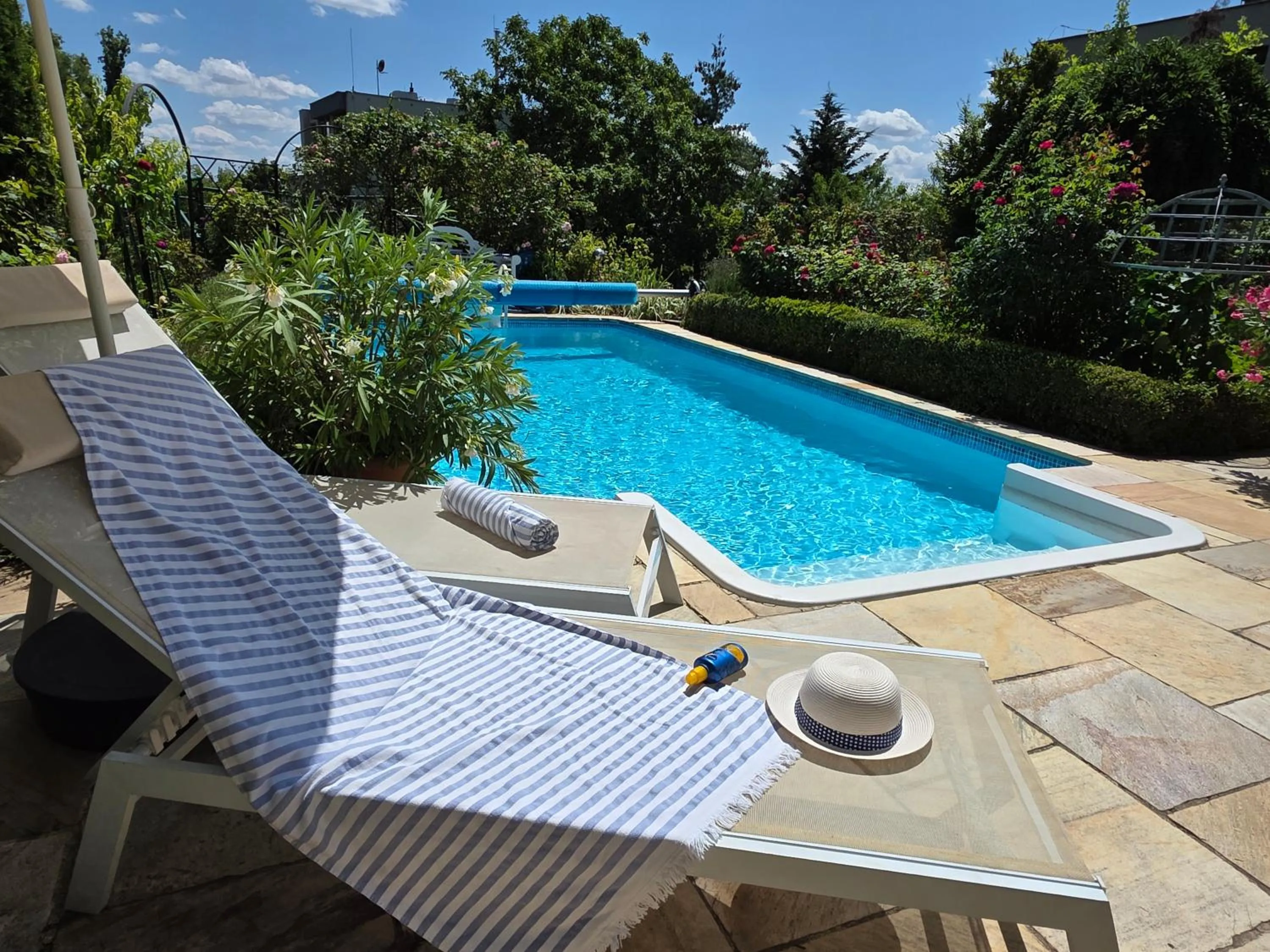 Grand Terrace Apartment with AC & heating