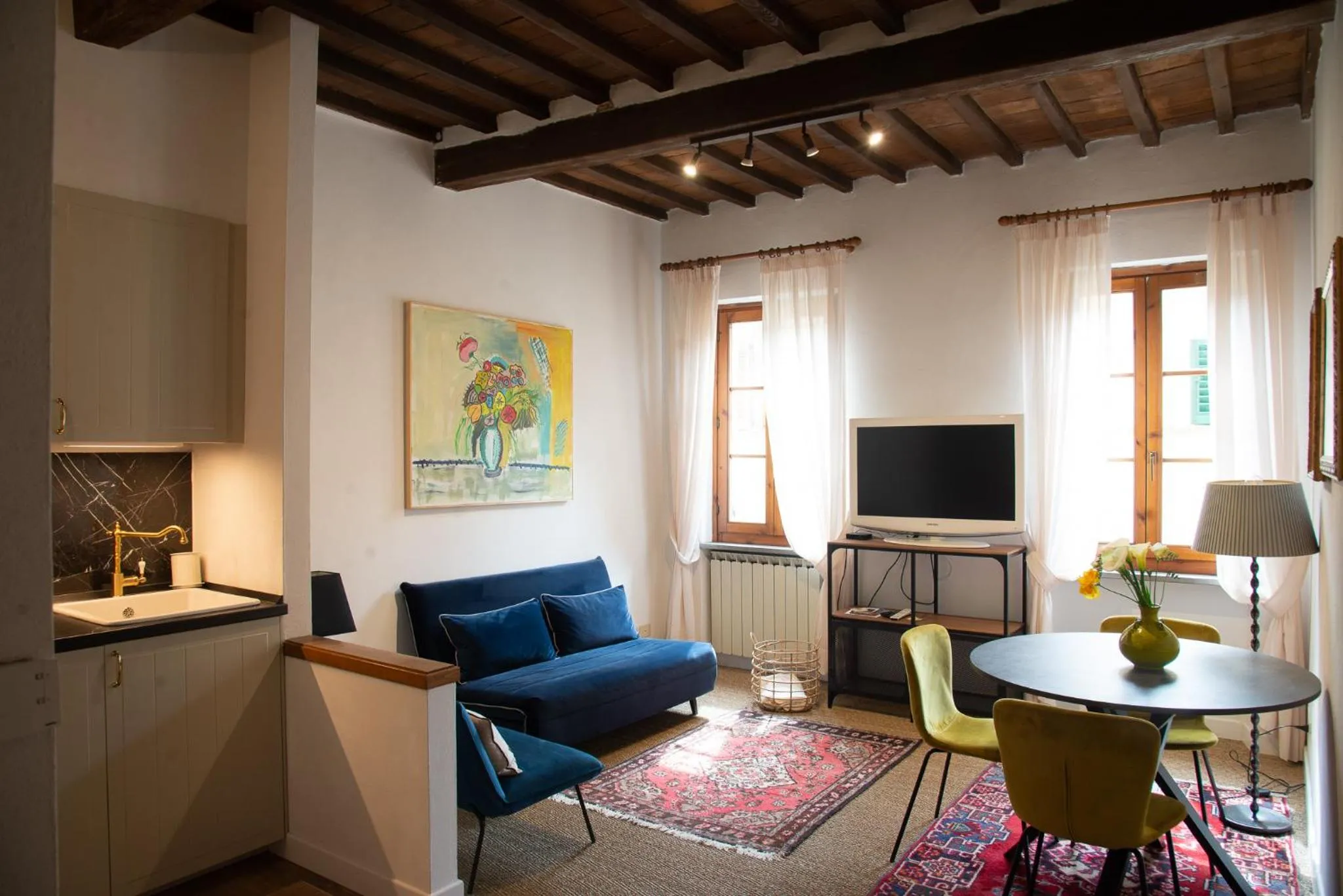 Living room in Pescioni 19