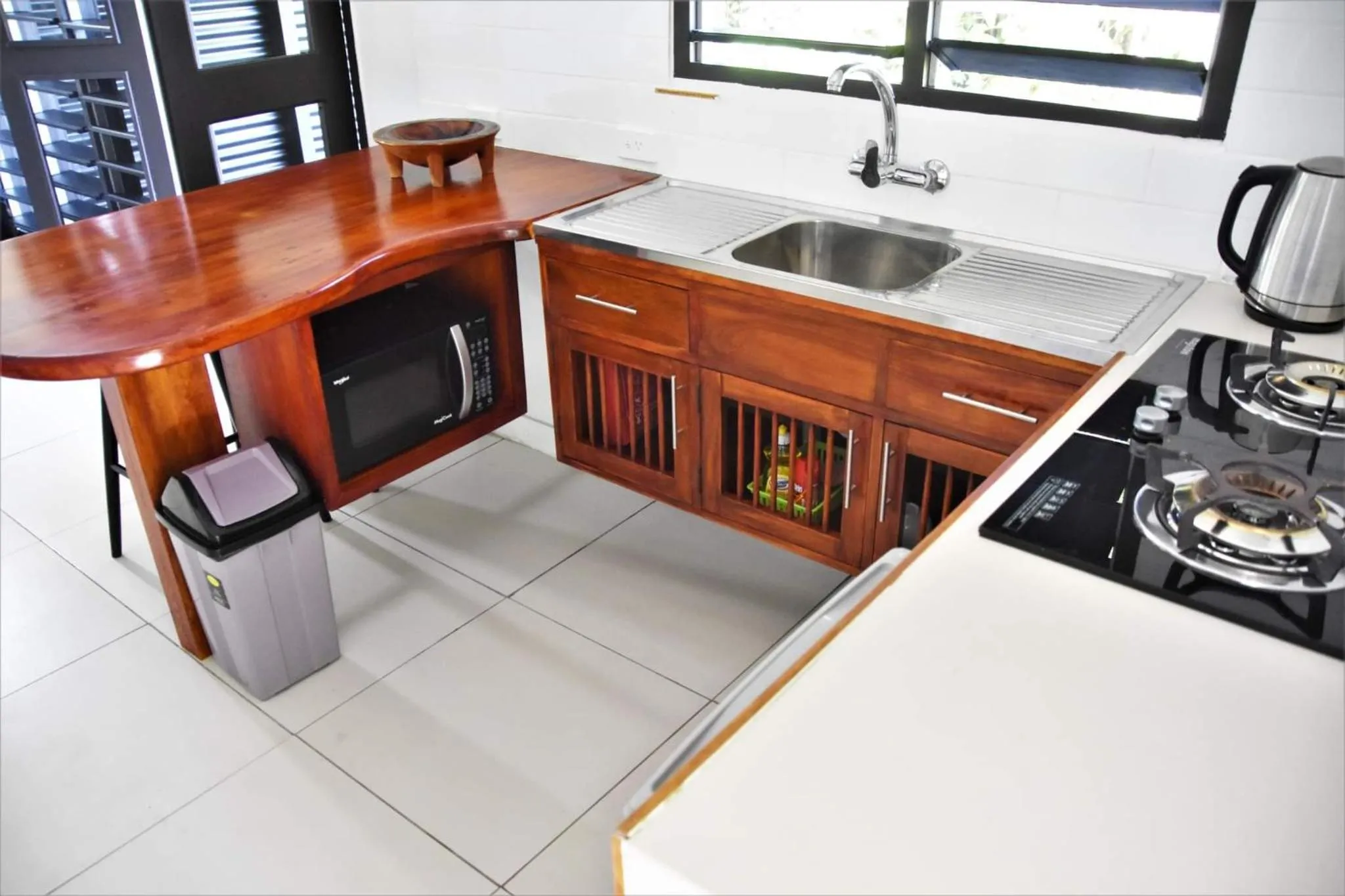 Coffee/tea facilities in Kaila Na Ua Resort