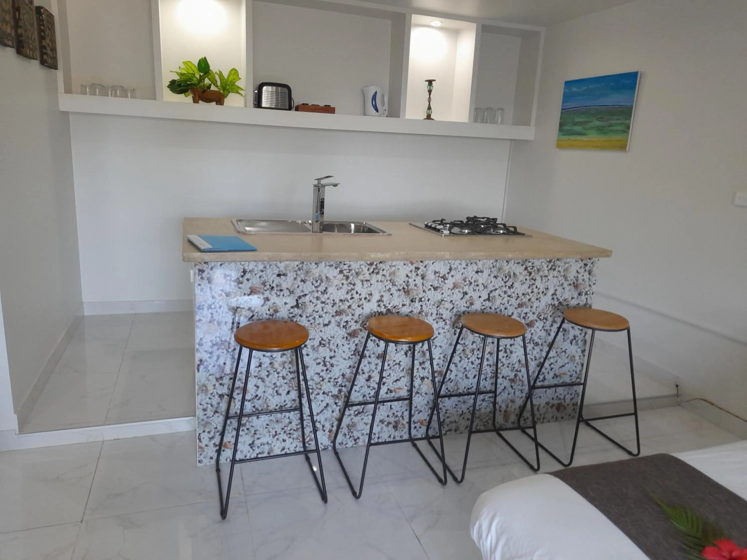 Kitchen or kitchenette in Kaila Na Ua Resort