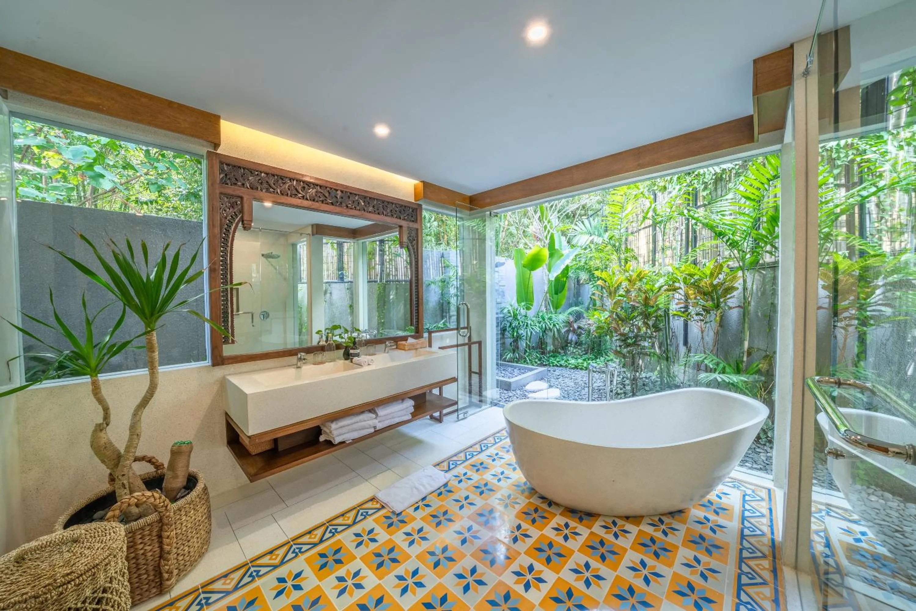 Villa Aiimara - Modern 5-bedroom Villa AMAZING LOCATION