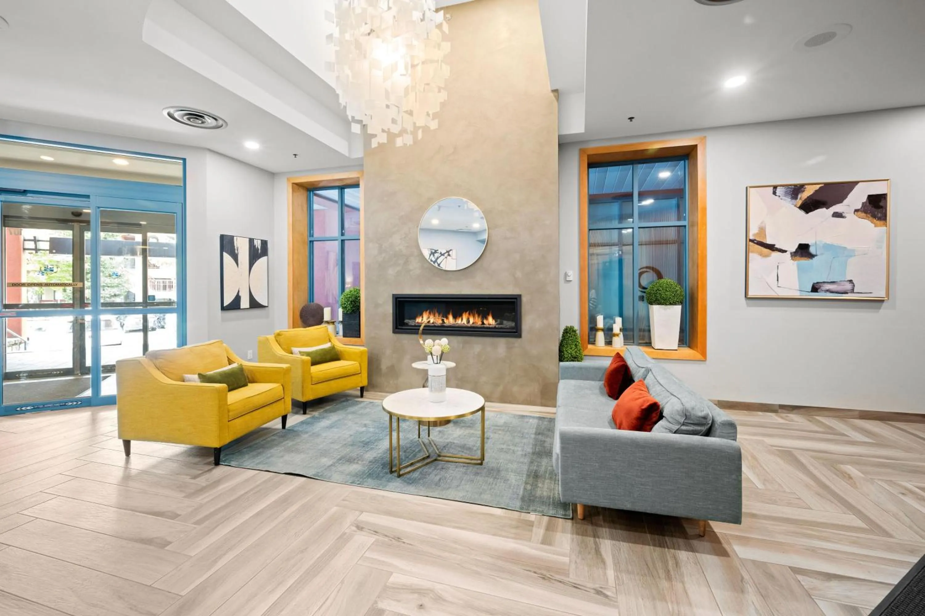 Alpenglow Lodge Rainbow Look Out Studio by MVA