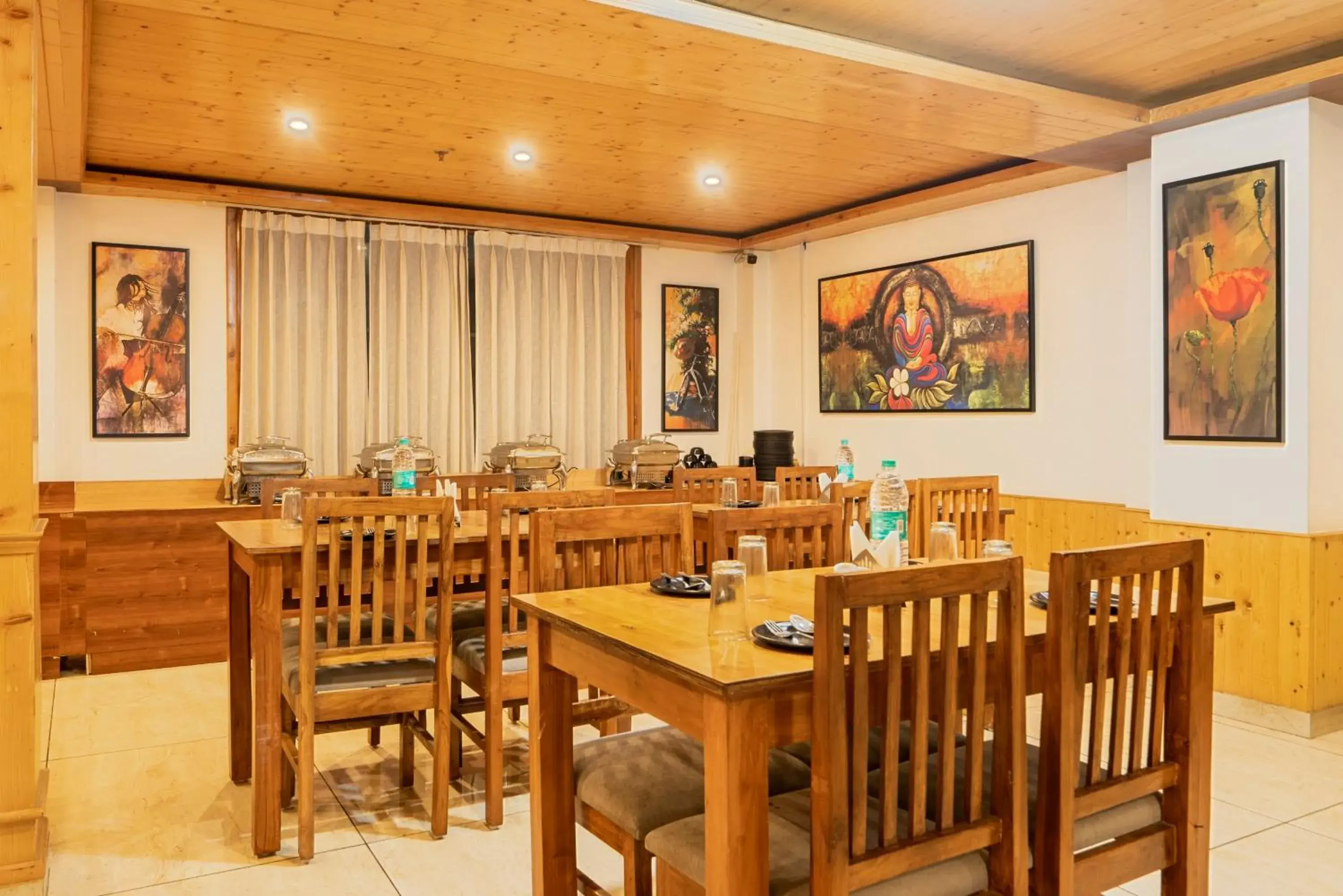 Restaurant/places to eat in Treebo Premium Sattva With Mountain View Restaurant/places to eat in Treebo Premium Sattva With Mountain View