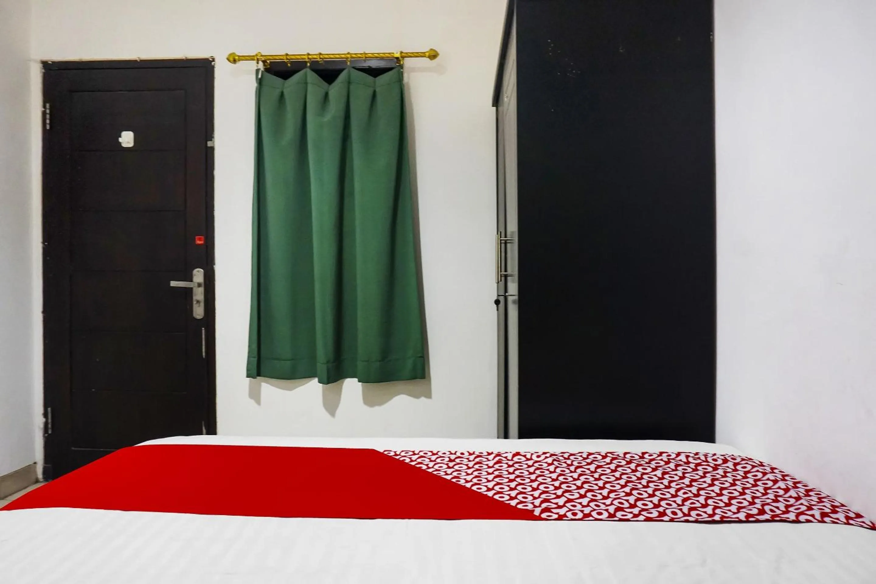 Bedroom, Bed in Hotel O Royani Residence