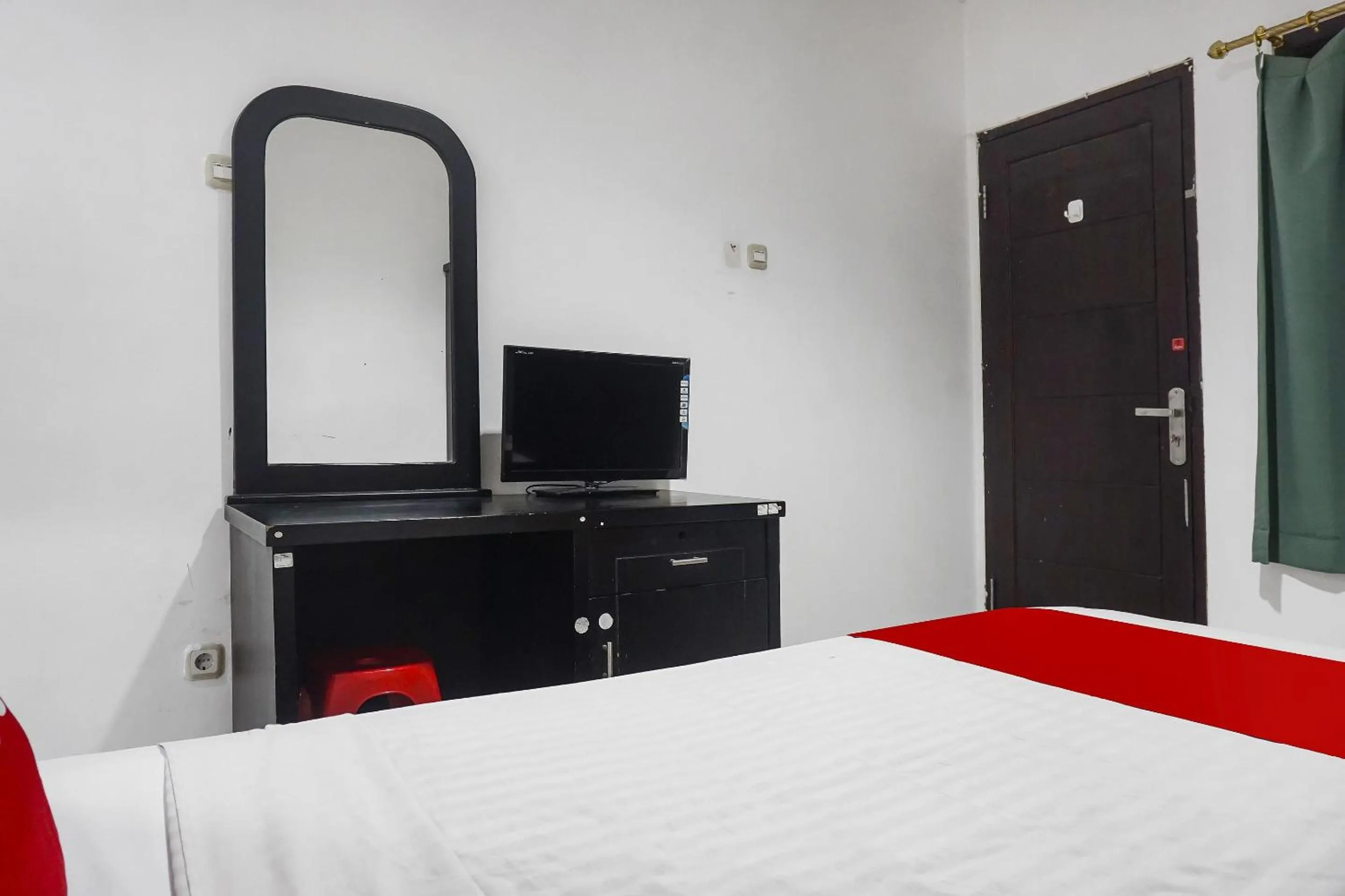 Bedroom, Bed in Hotel O Royani Residence