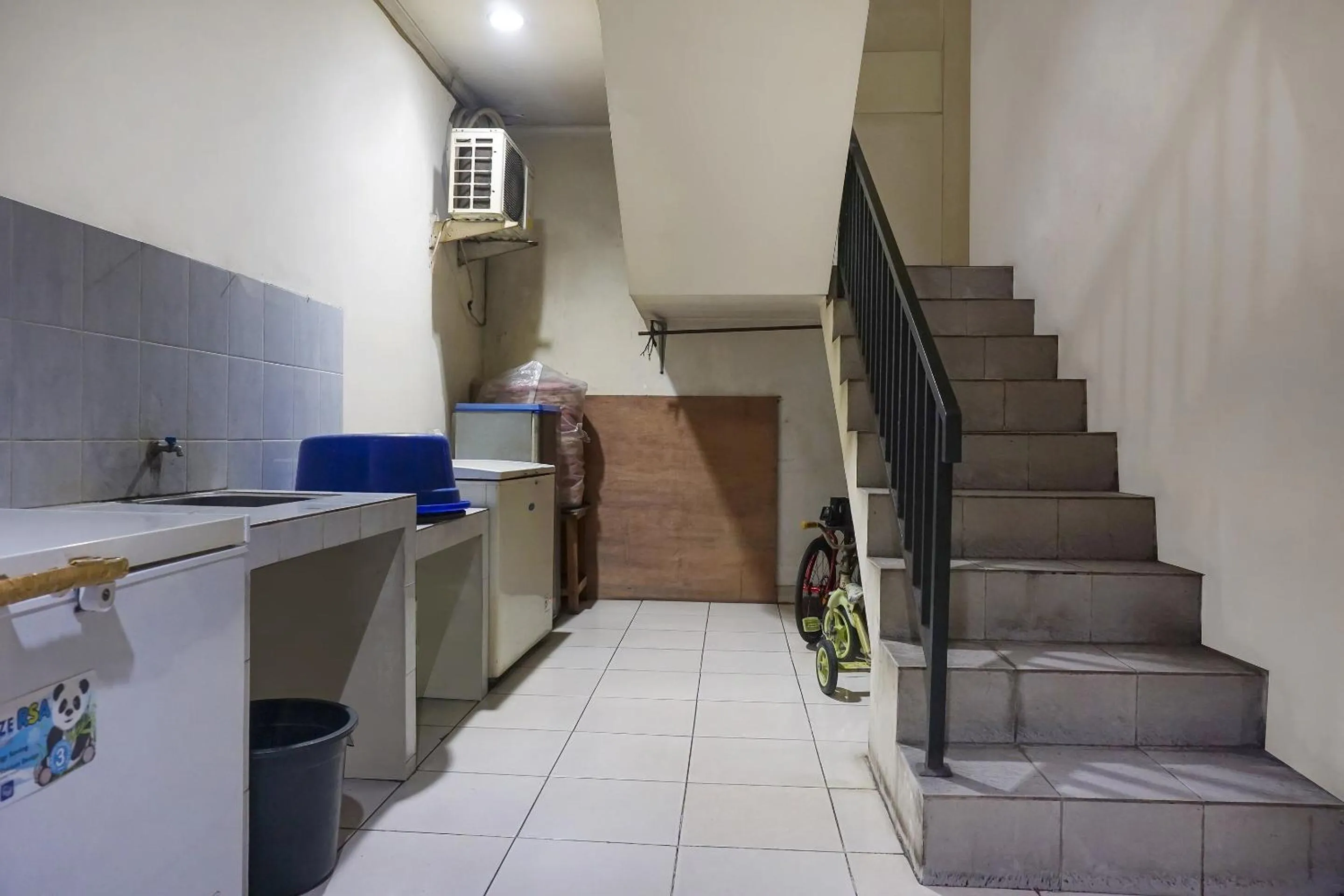 Lobby or reception in Hotel O Royani Residence